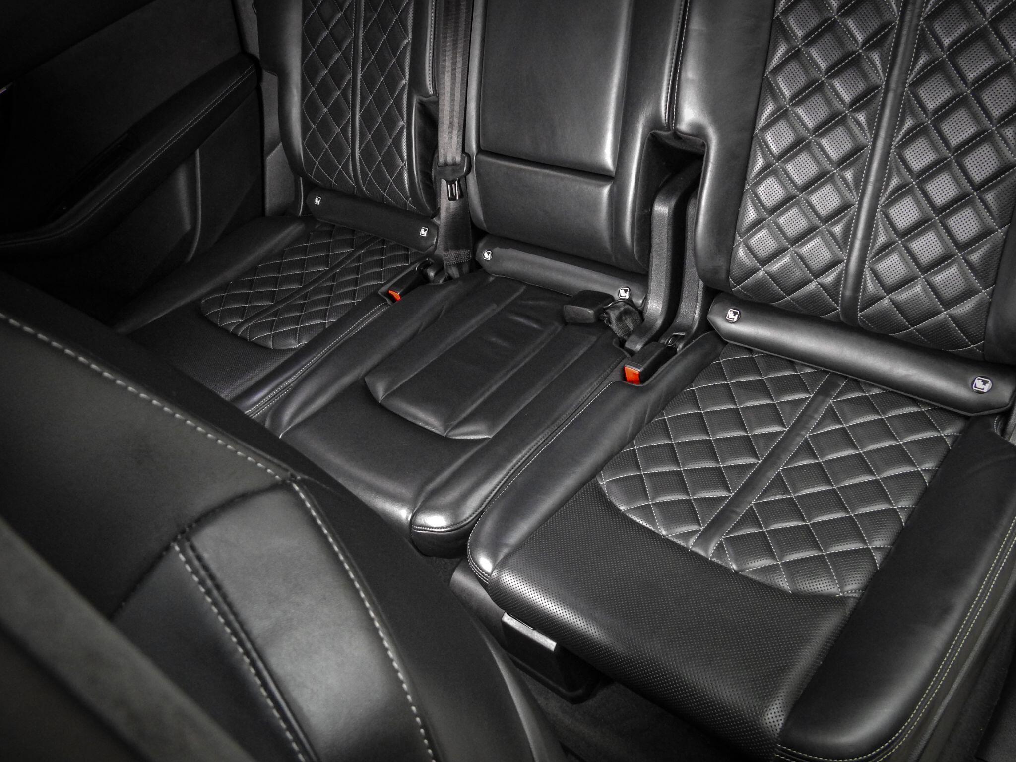 Audi SQ7 view 40