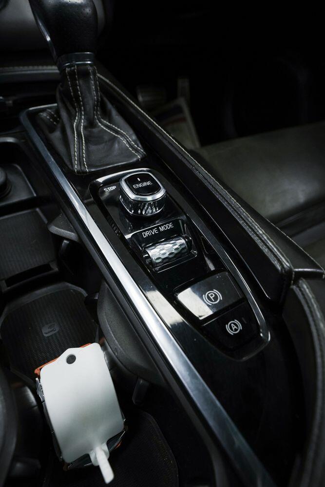 Volvo XC90 view 19