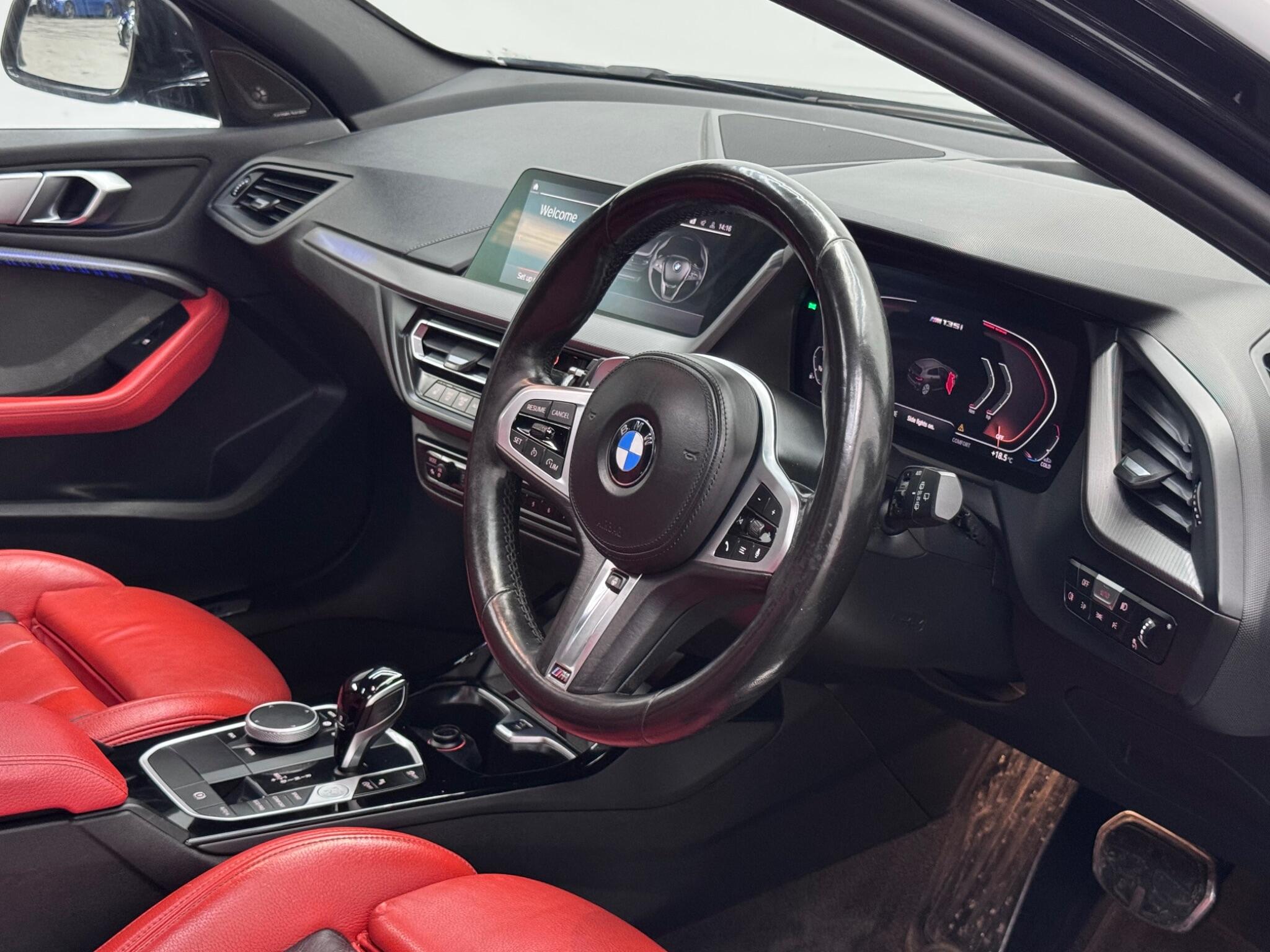 BMW 1 Series view 53