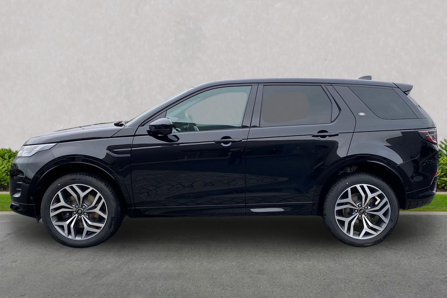 Land Rover Discovery Sport view 20