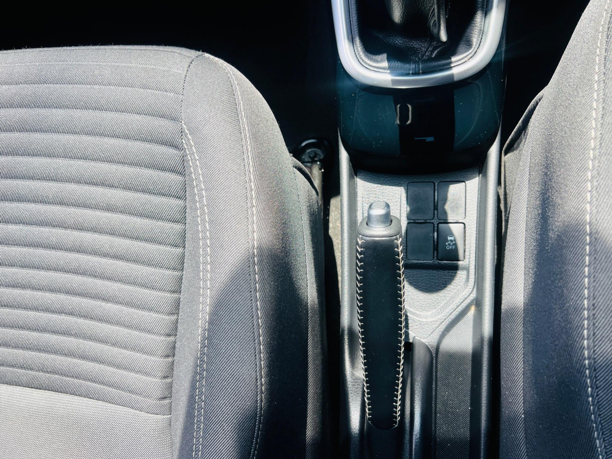Toyota Yaris view 26