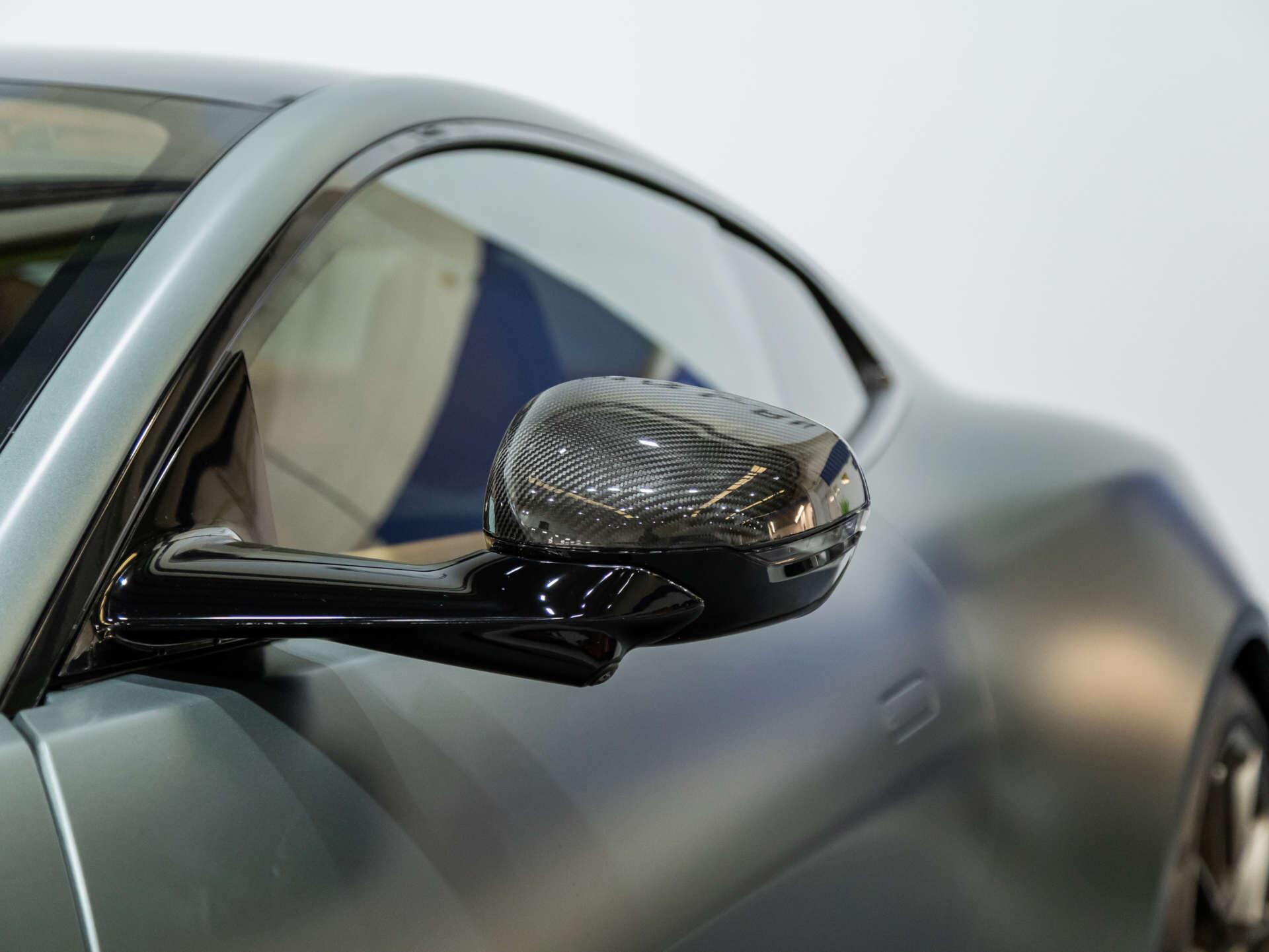 Aston Martin Vanquish view 86