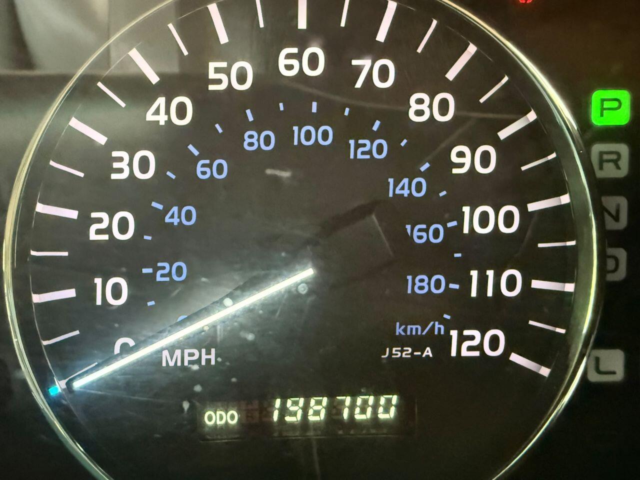 Toyota Land Cruiser view 11