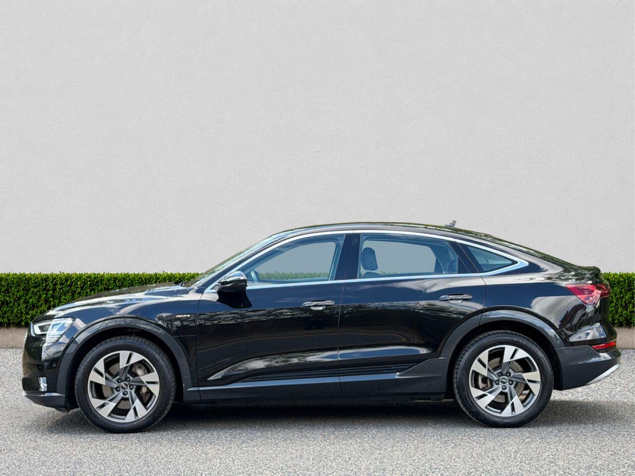 Audi E-Tron view 4