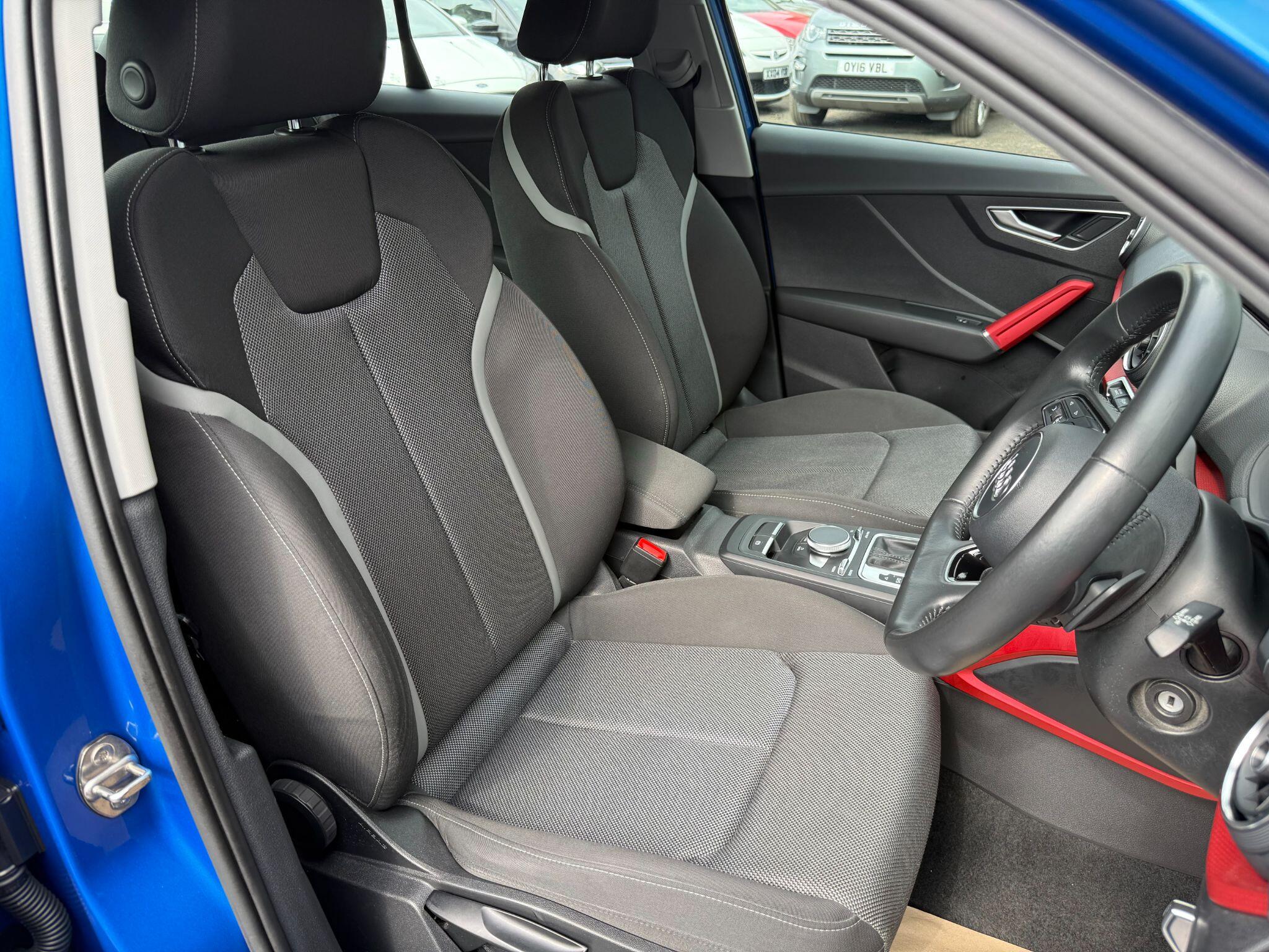 Audi Q2 view 16