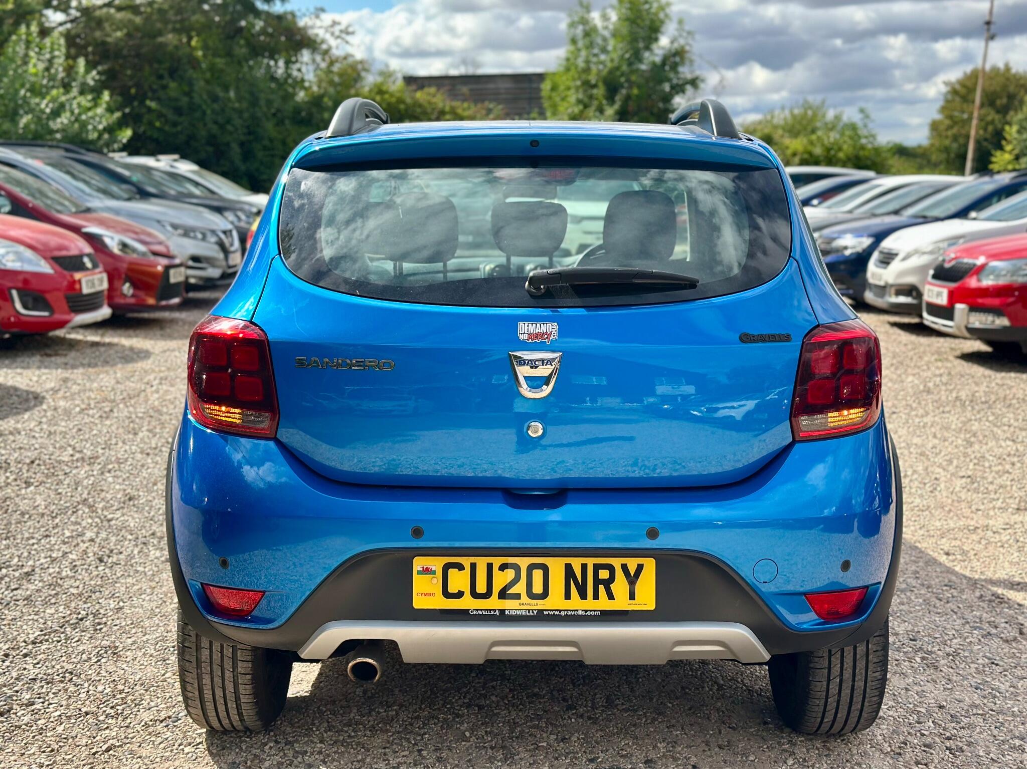 Dacia Sandero view 13