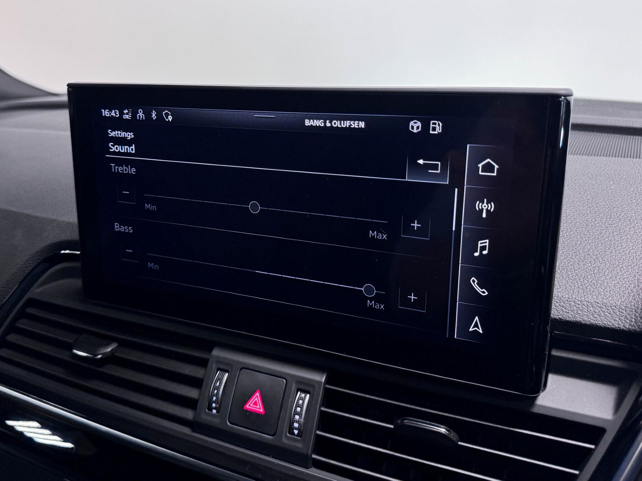 Audi Q5 view 54