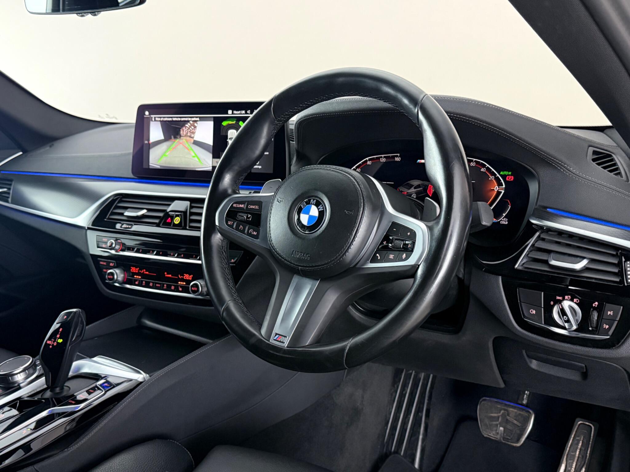 BMW 5 Series view 3