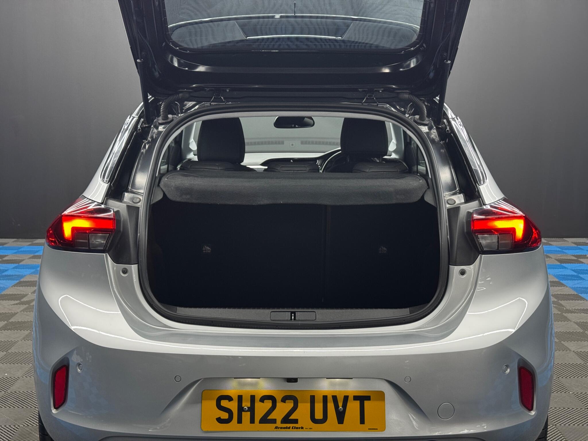Vauxhall Corsa view 34