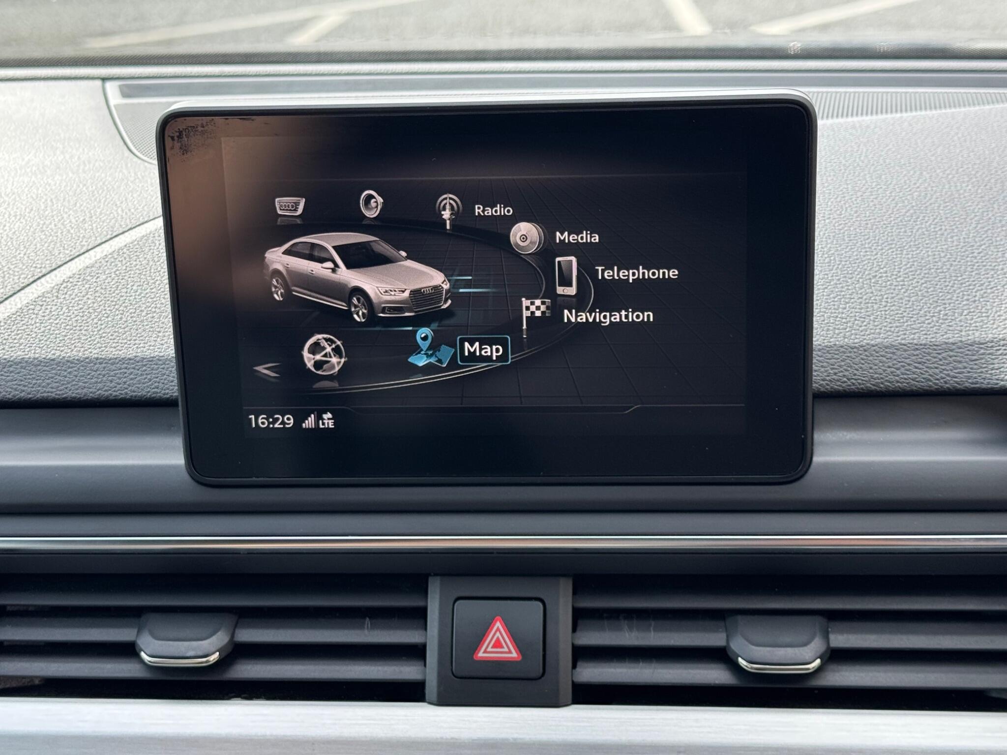 Audi A4 view 21