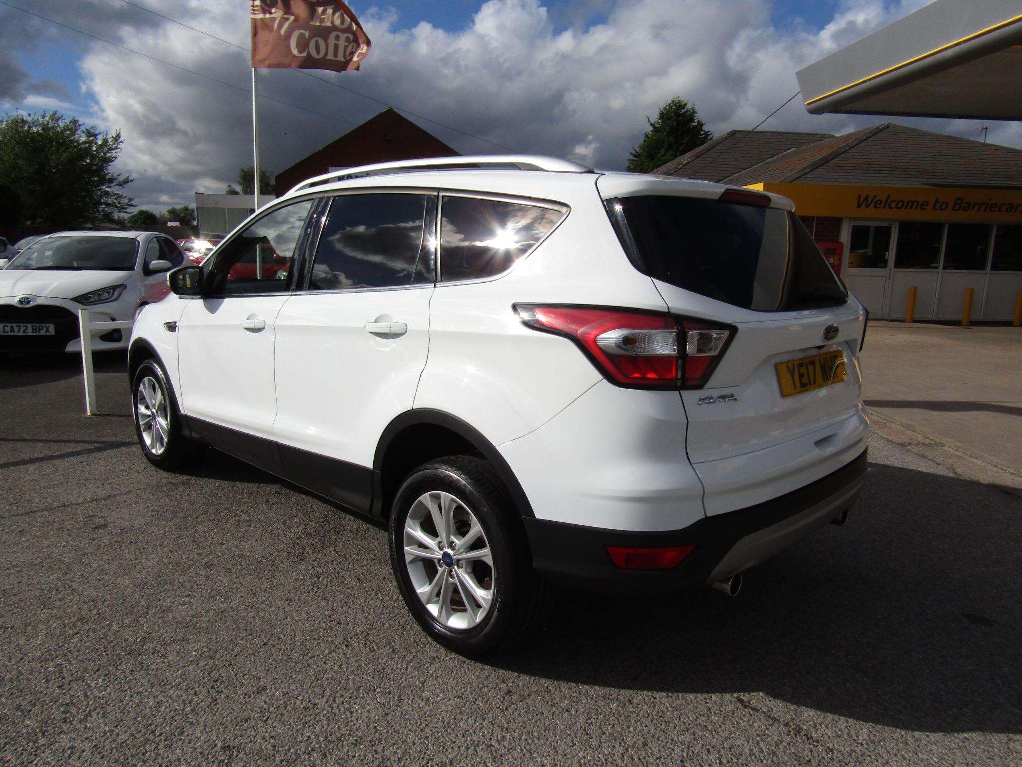 Ford Kuga view 5