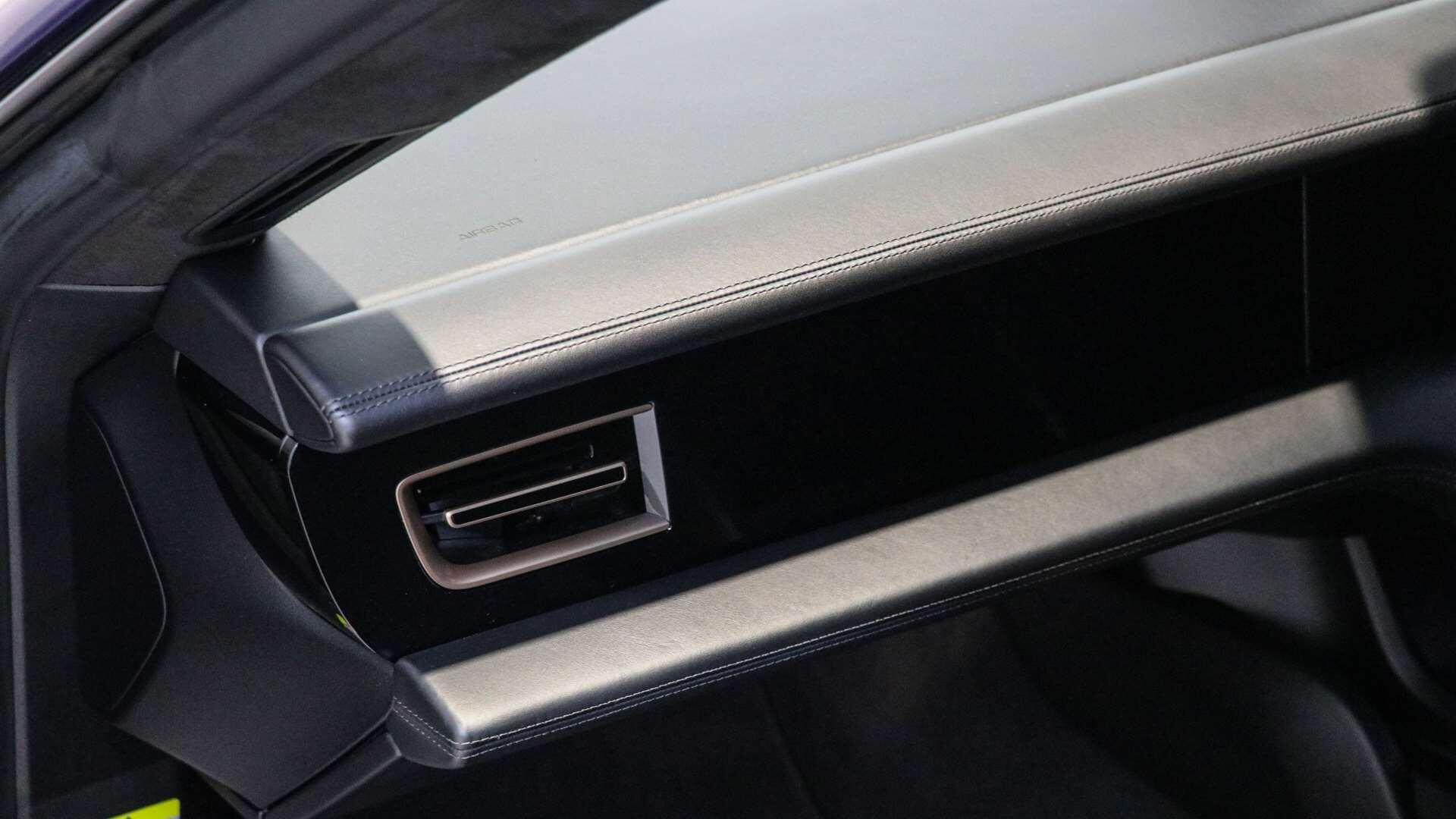Porsche Taycan view 31