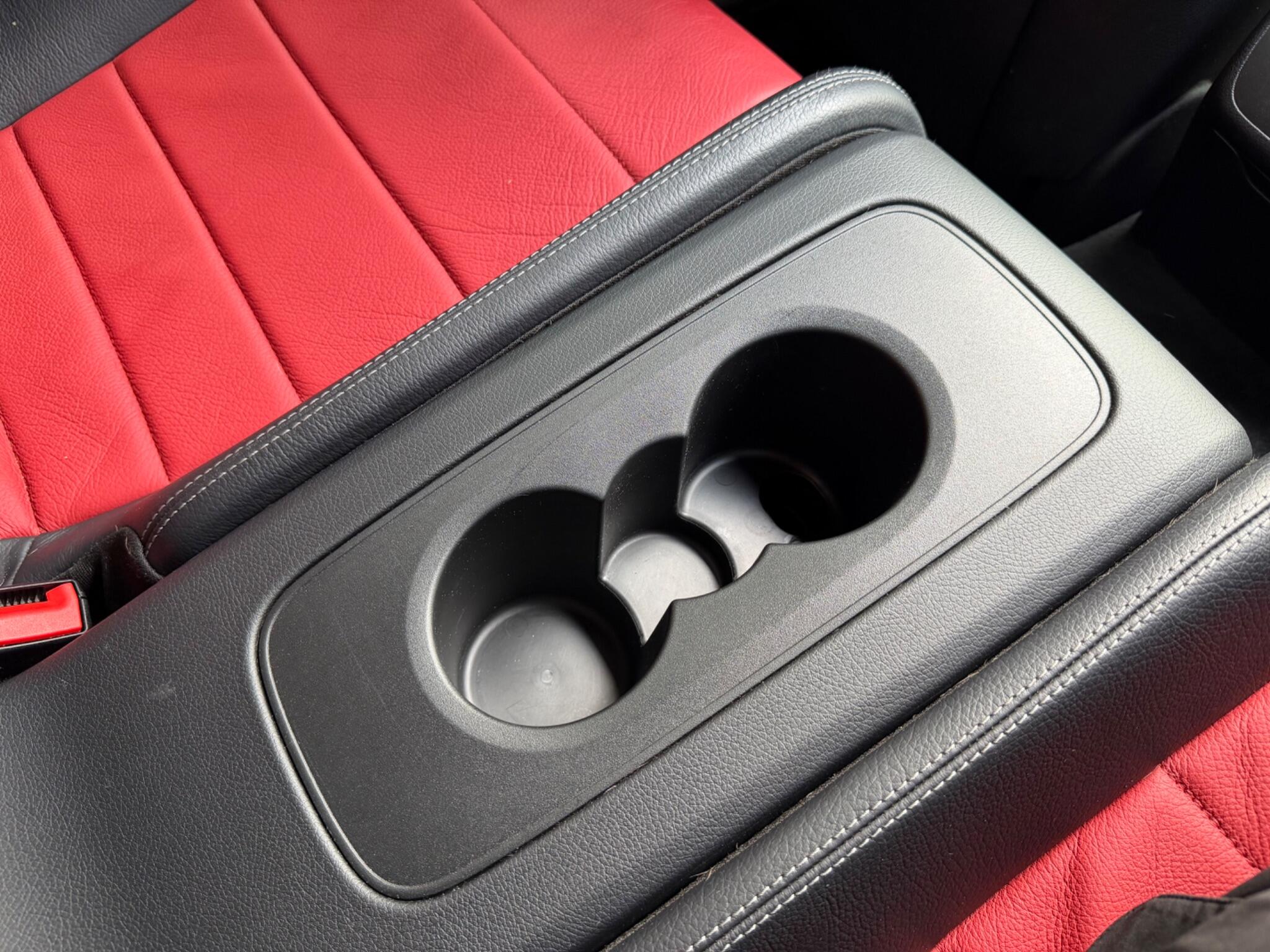 Mercedes-Benz E-Class view 51
