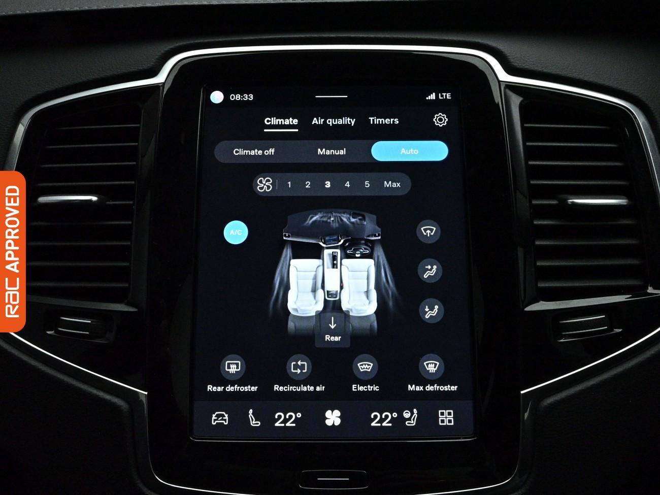 Volvo XC90 view 22