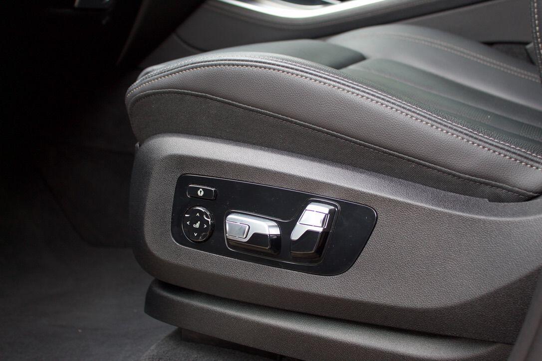 BMW X5 view 34