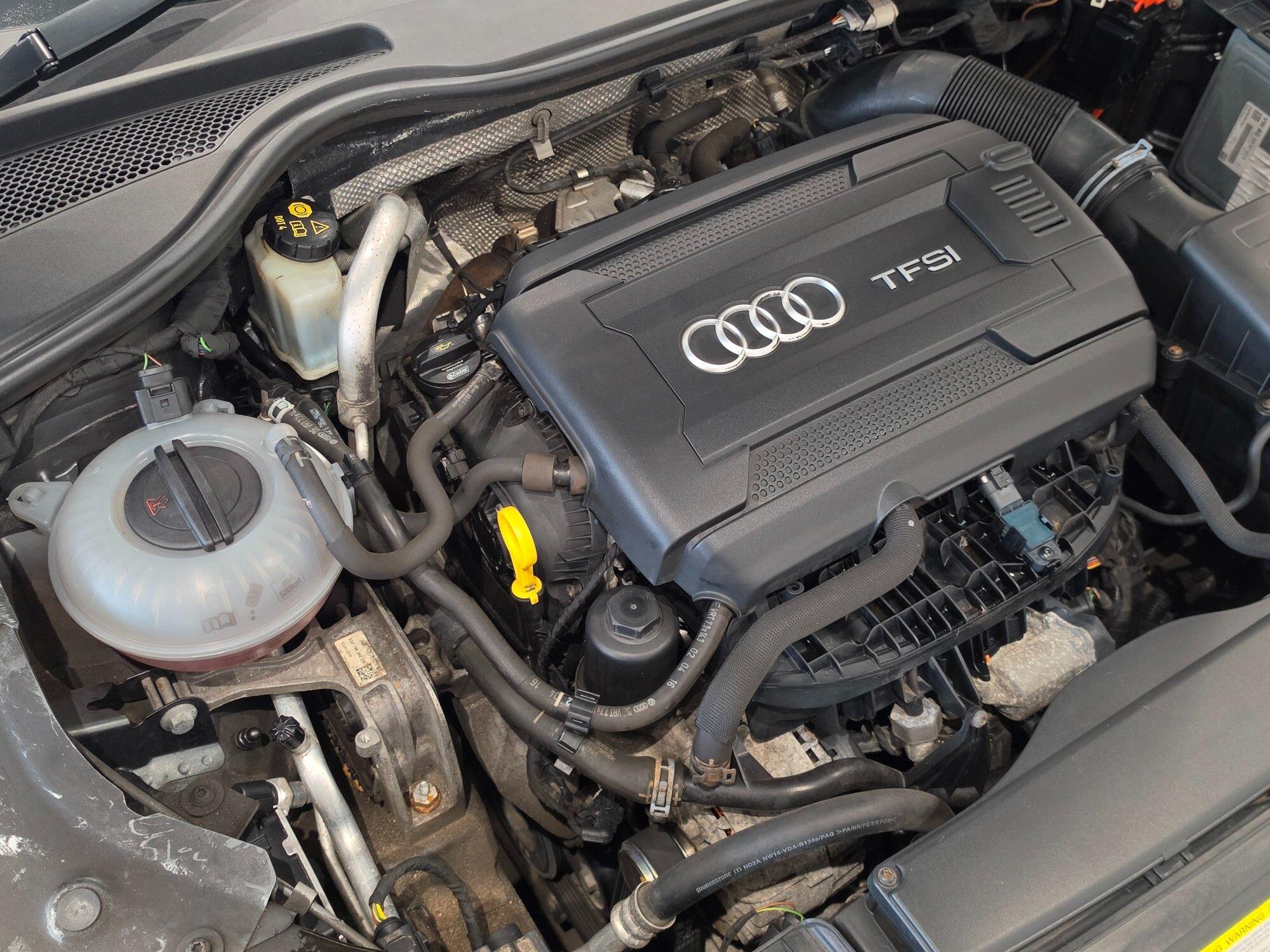 Audi TT view 53