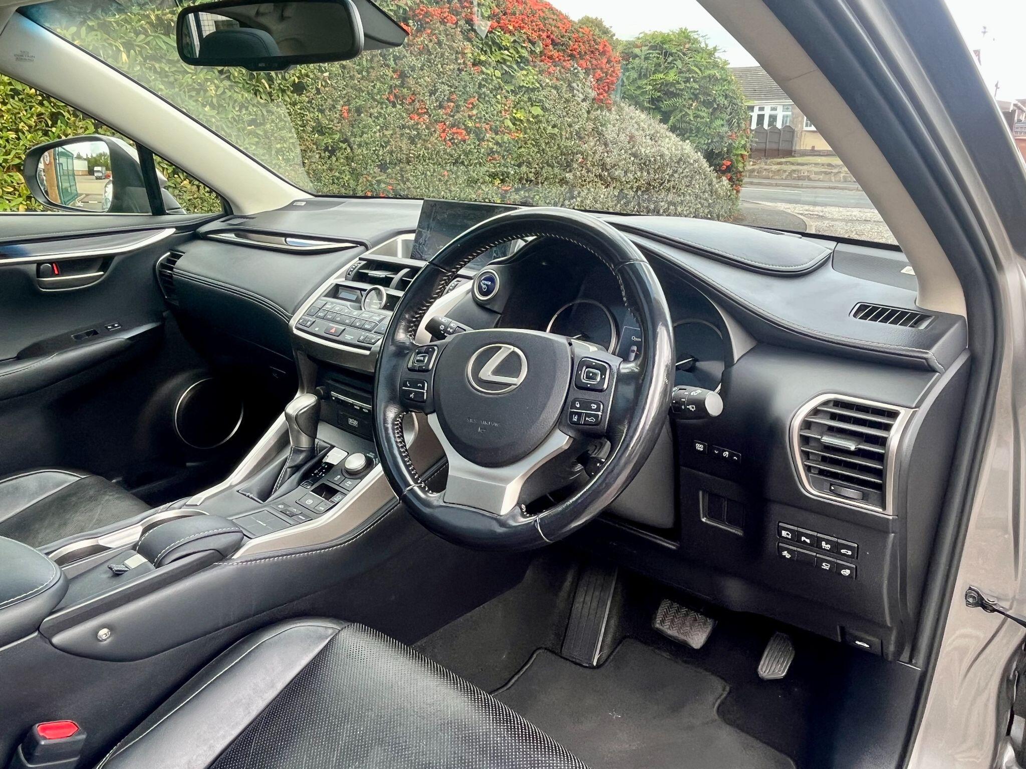 2015 Lexus NX 2.5 300h Premier E-CVT 4WD Euro 6 (s/s) 5dr • 60,207 miles image 7