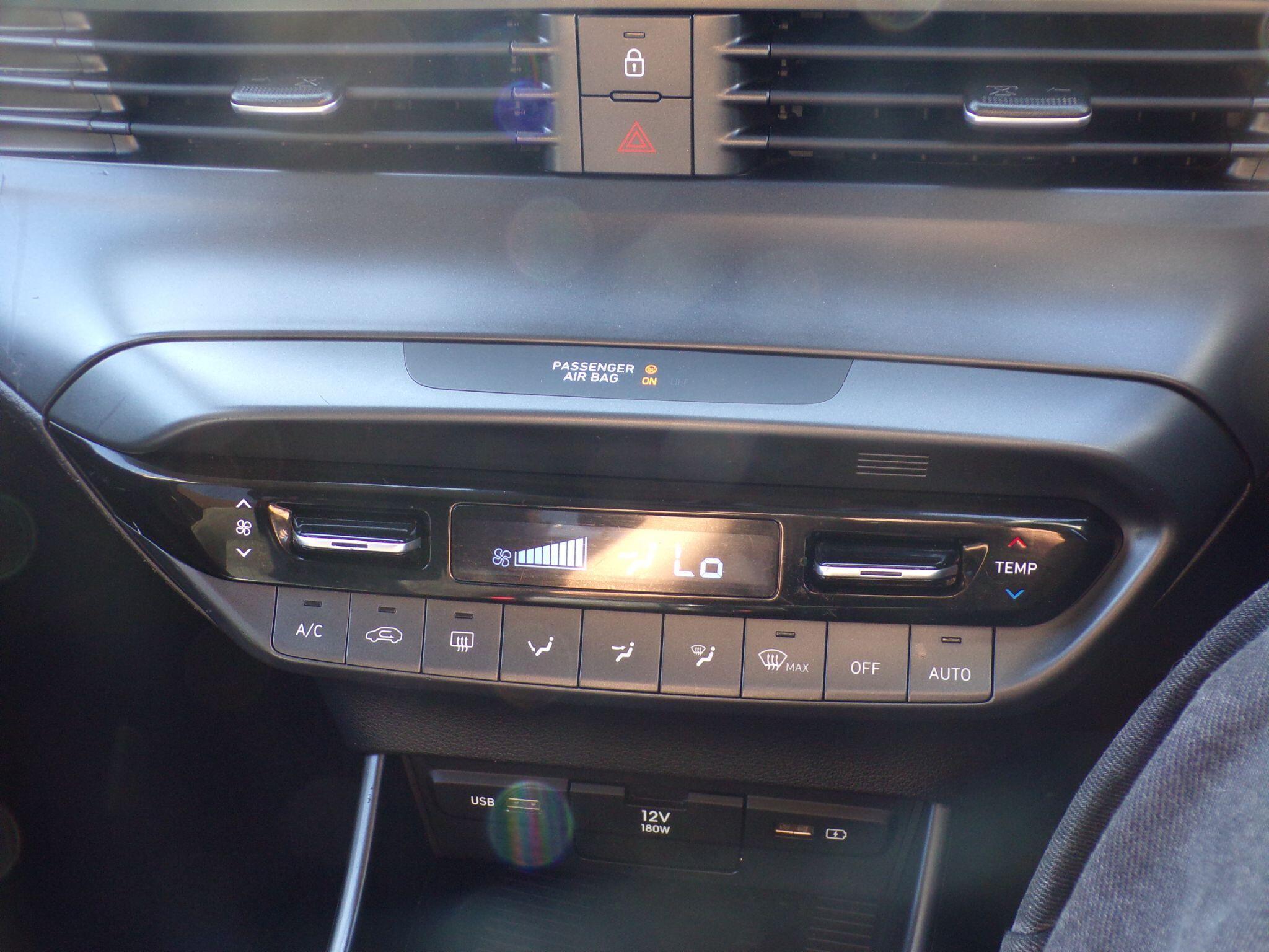 Hyundai Bayon view 24