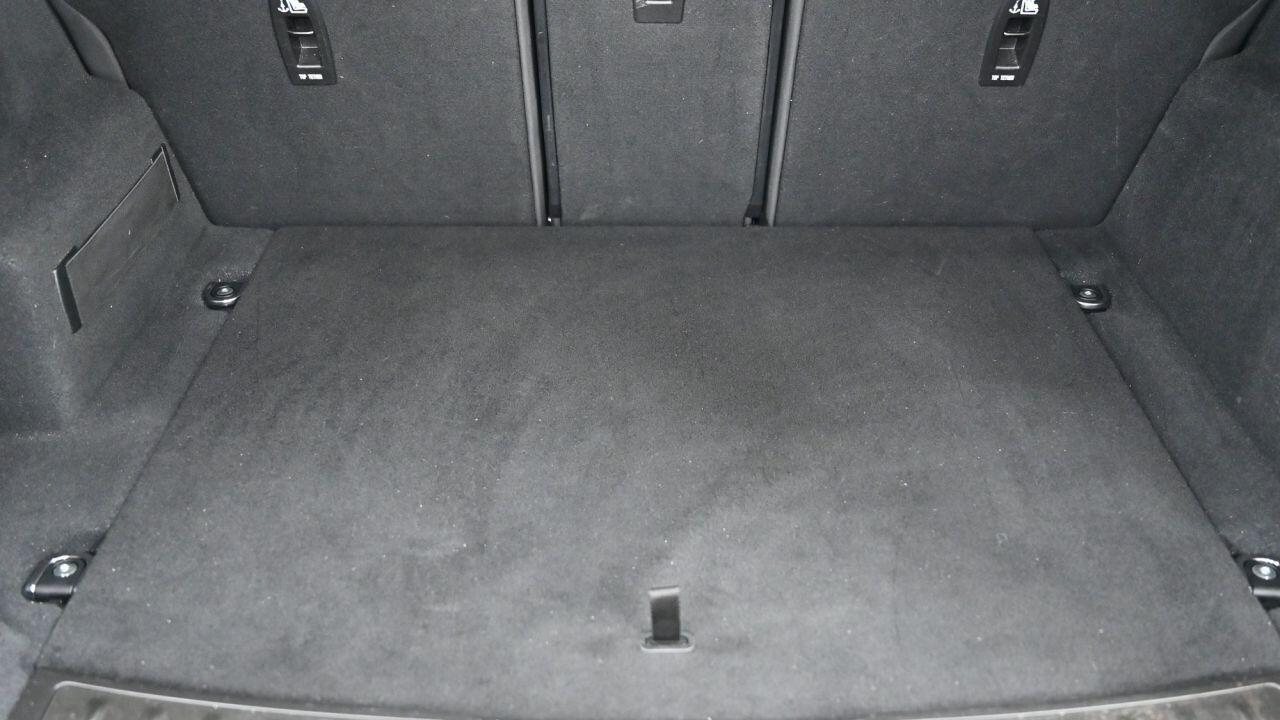 Land Rover Range Rover Evoque view 12