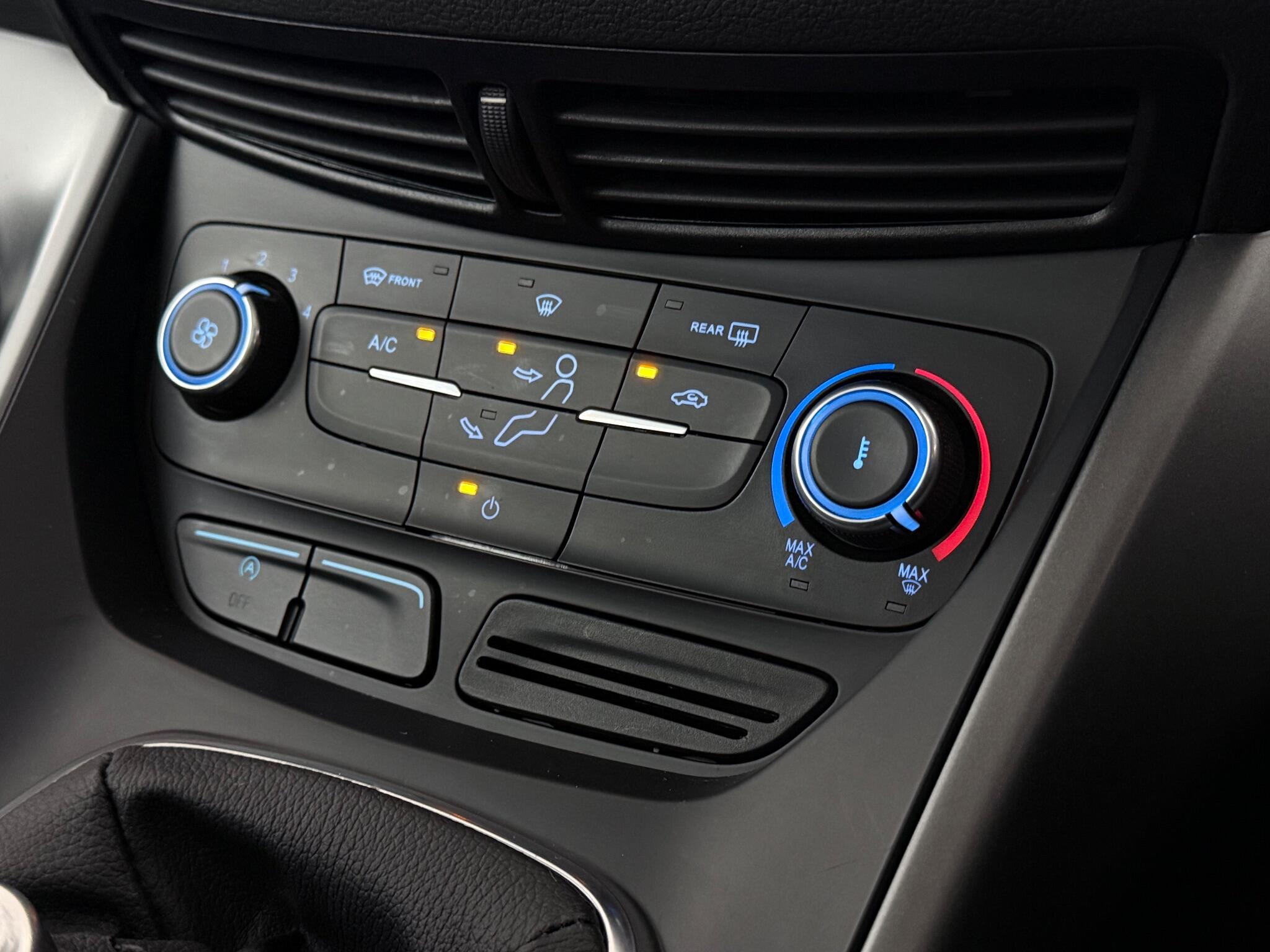 Ford Kuga view 28