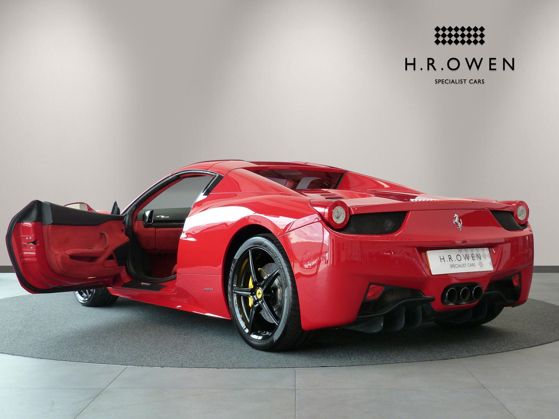Ferrari 458 view 16