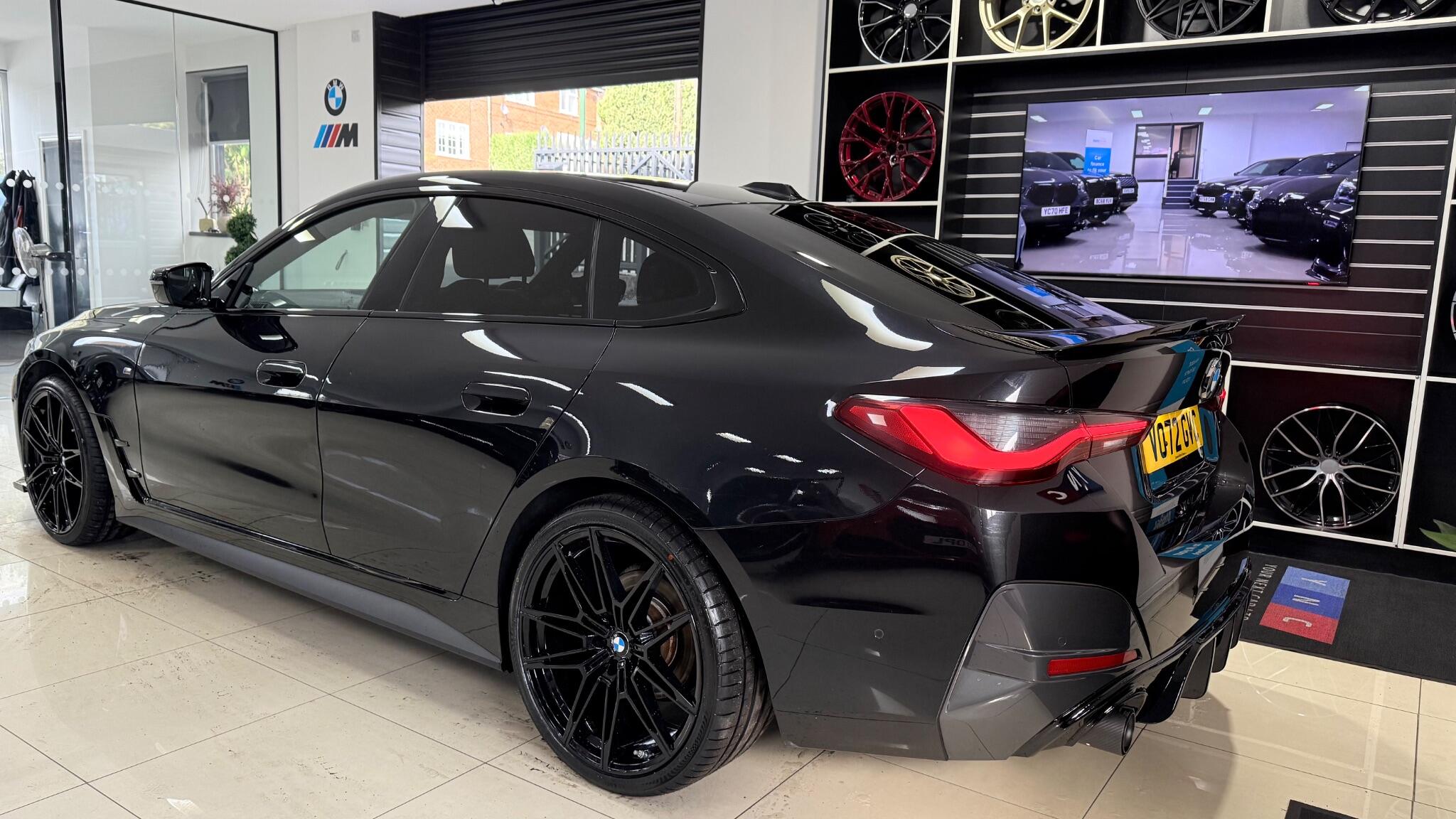 BMW 4 Series view 11
