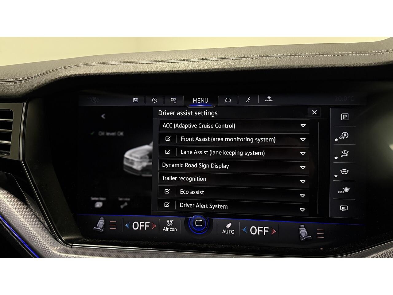 Volkswagen Touareg view 30