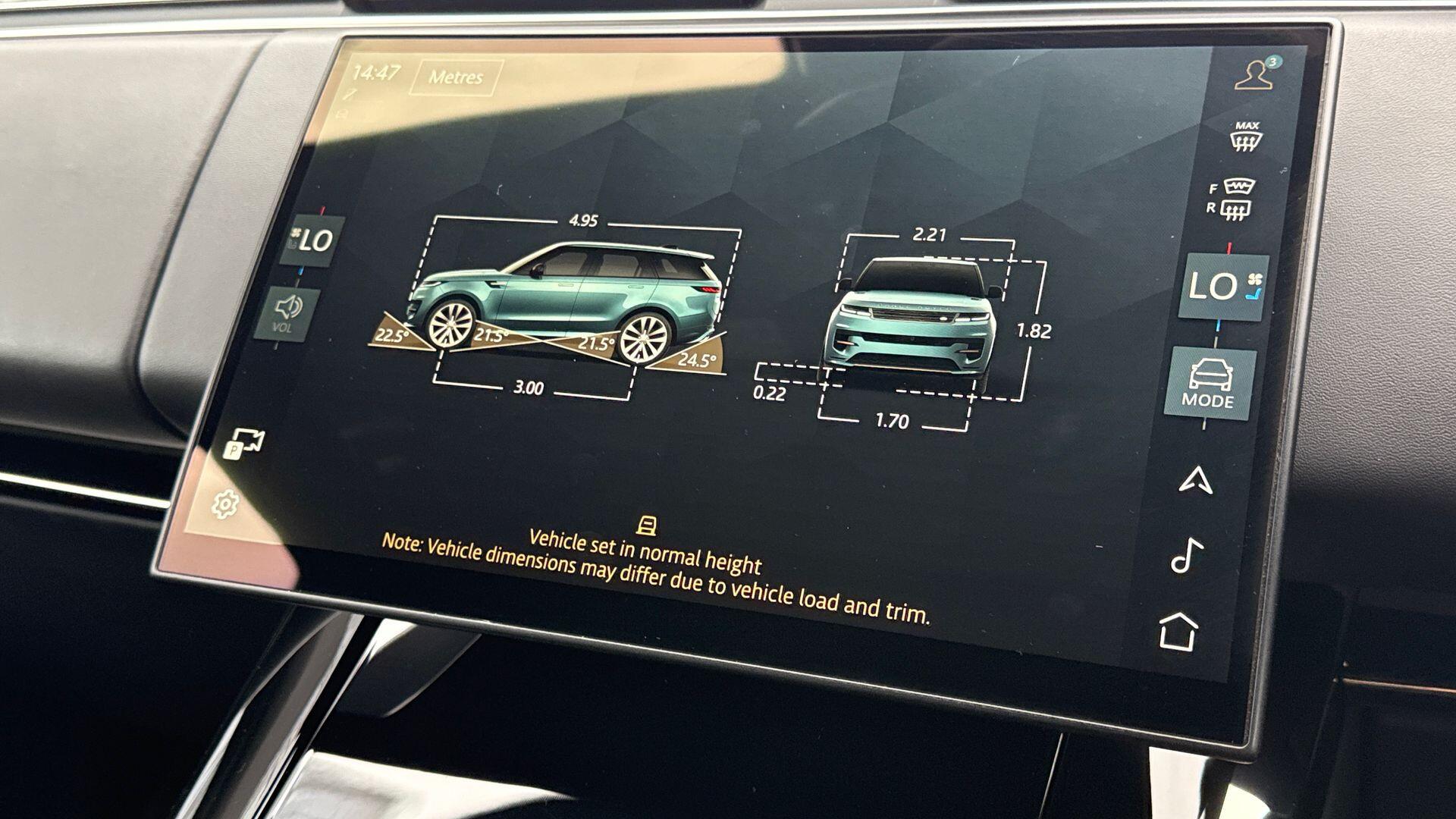 Land Rover Range Rover Sport view 37