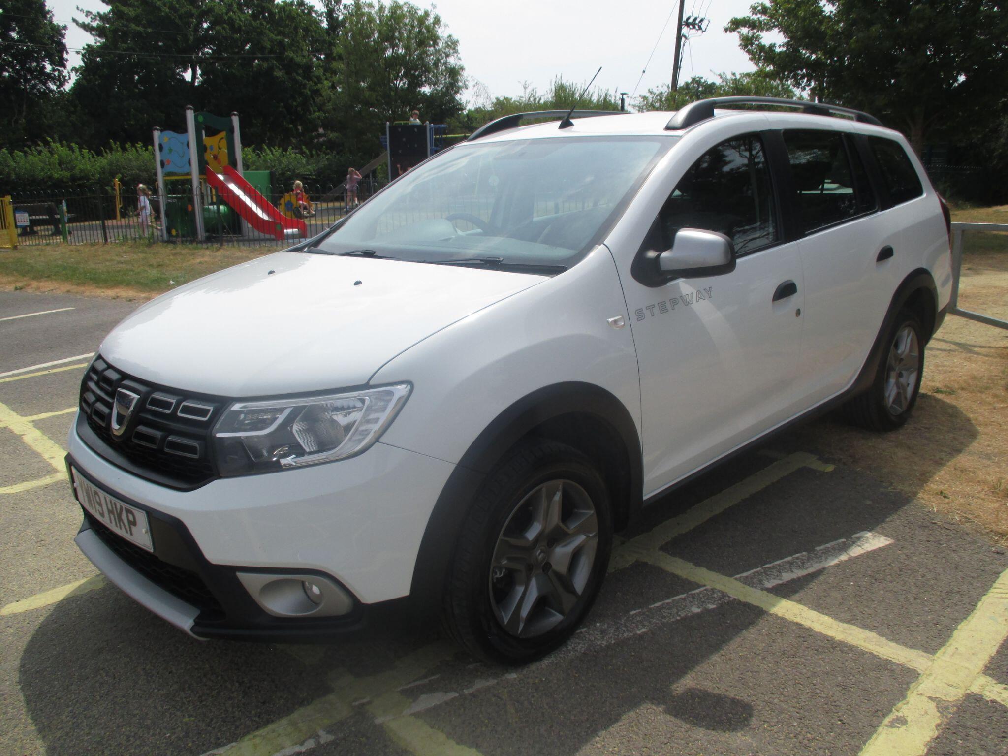 Dacia Logan MCV Stepway view 19