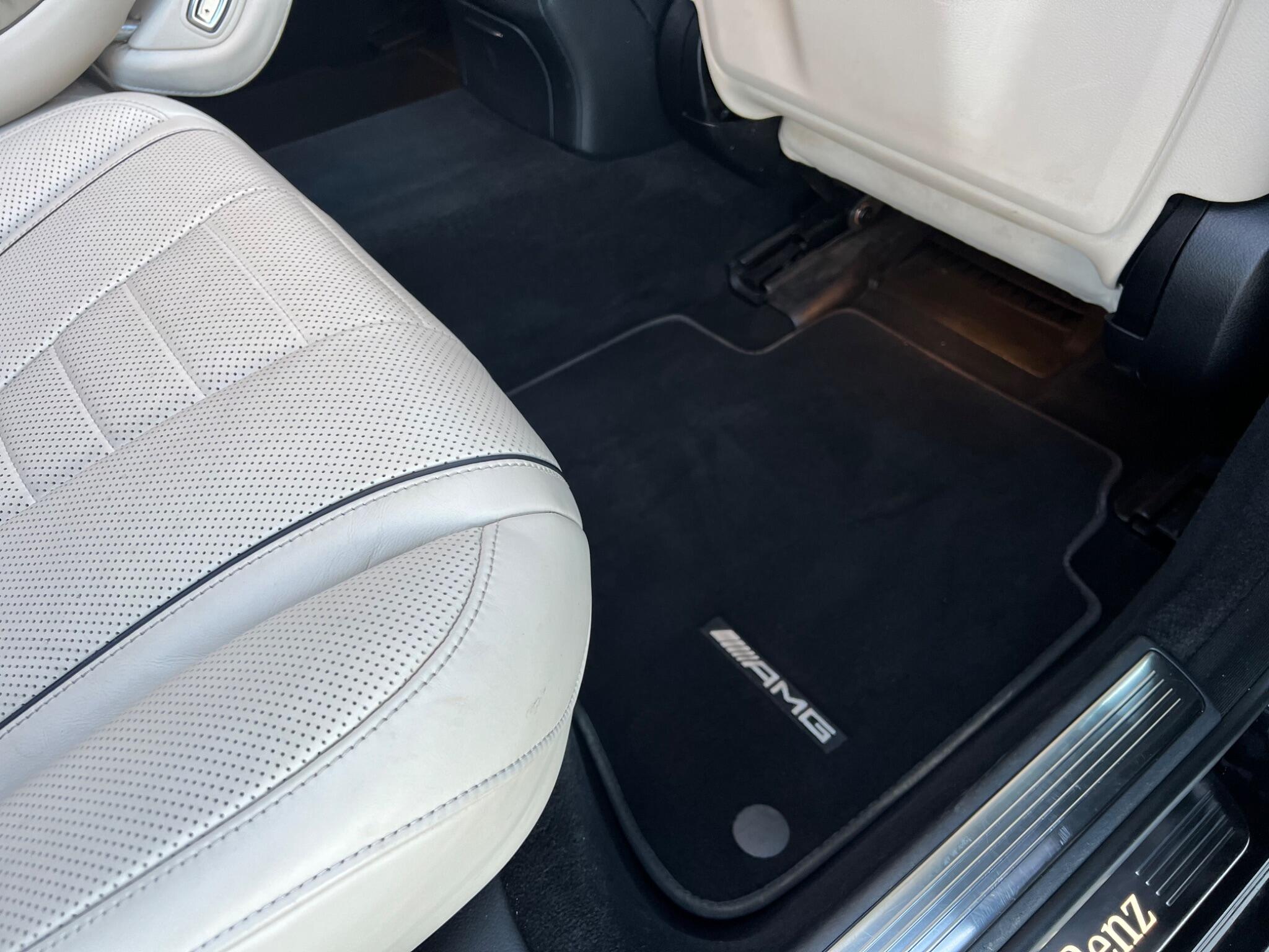 Mercedes-Benz S-Class view 46