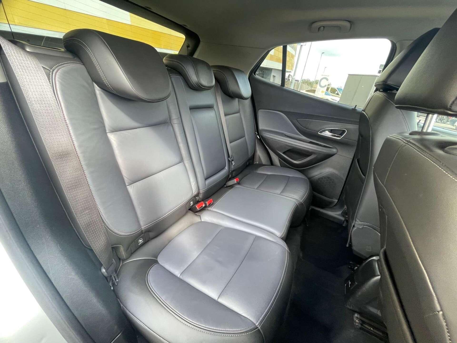 Vauxhall Mokka view 37