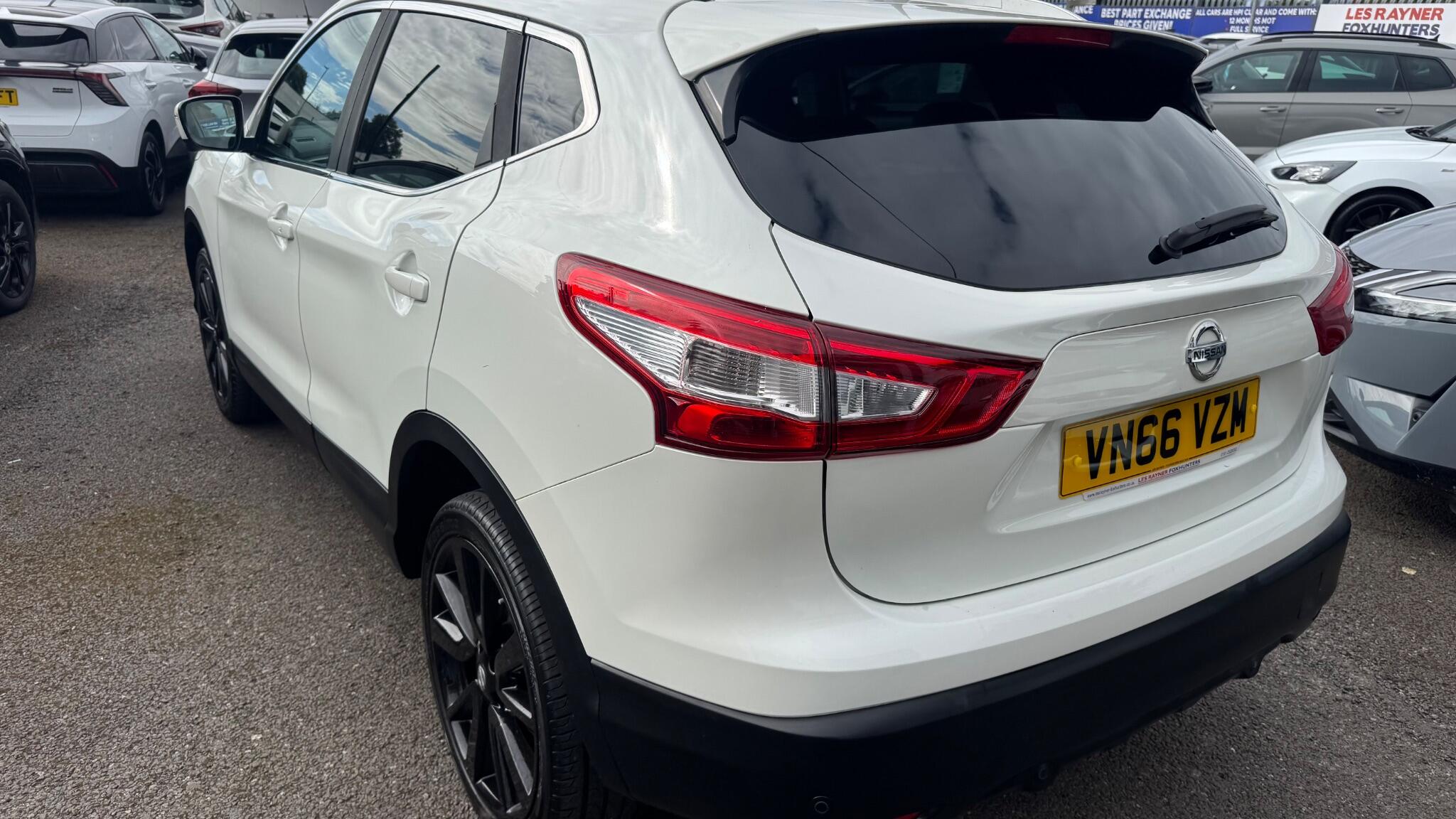 Nissan Qashqai view 19