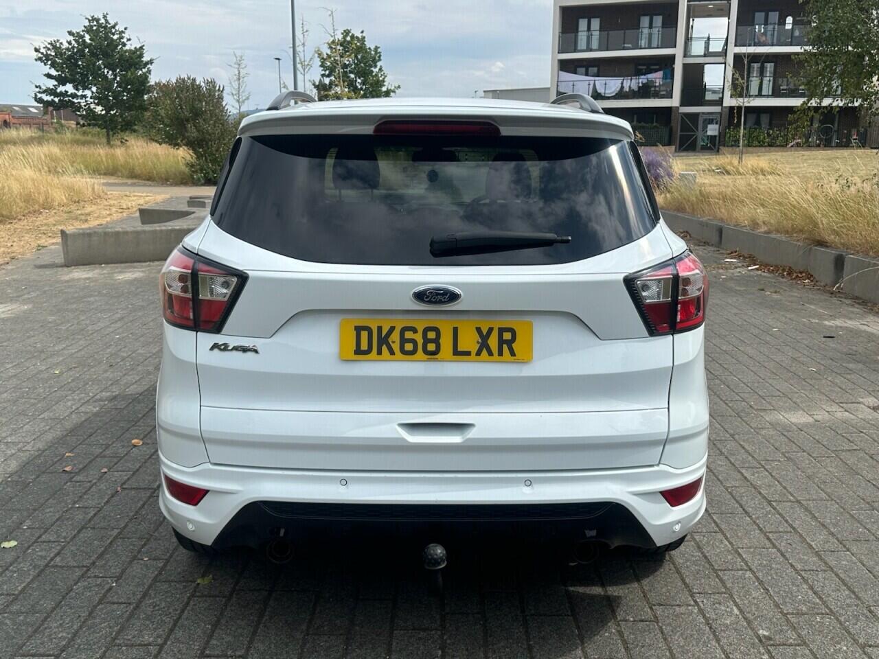 Ford Kuga view 4