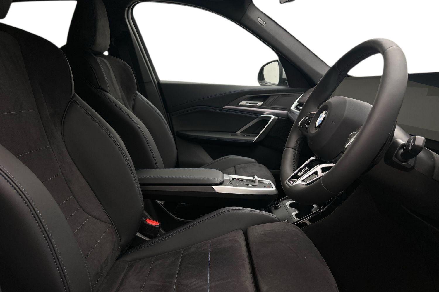 BMW X1 view 11