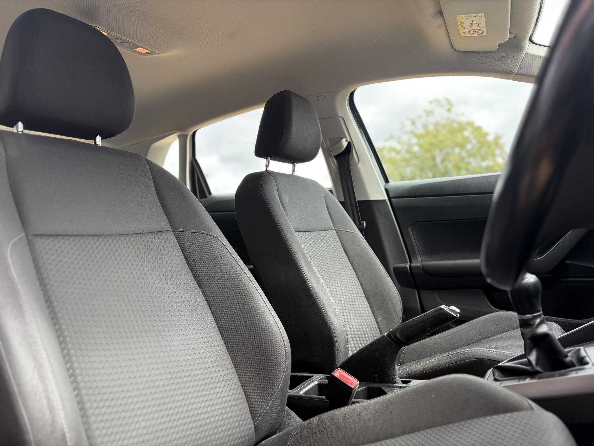 Volkswagen Polo view 13