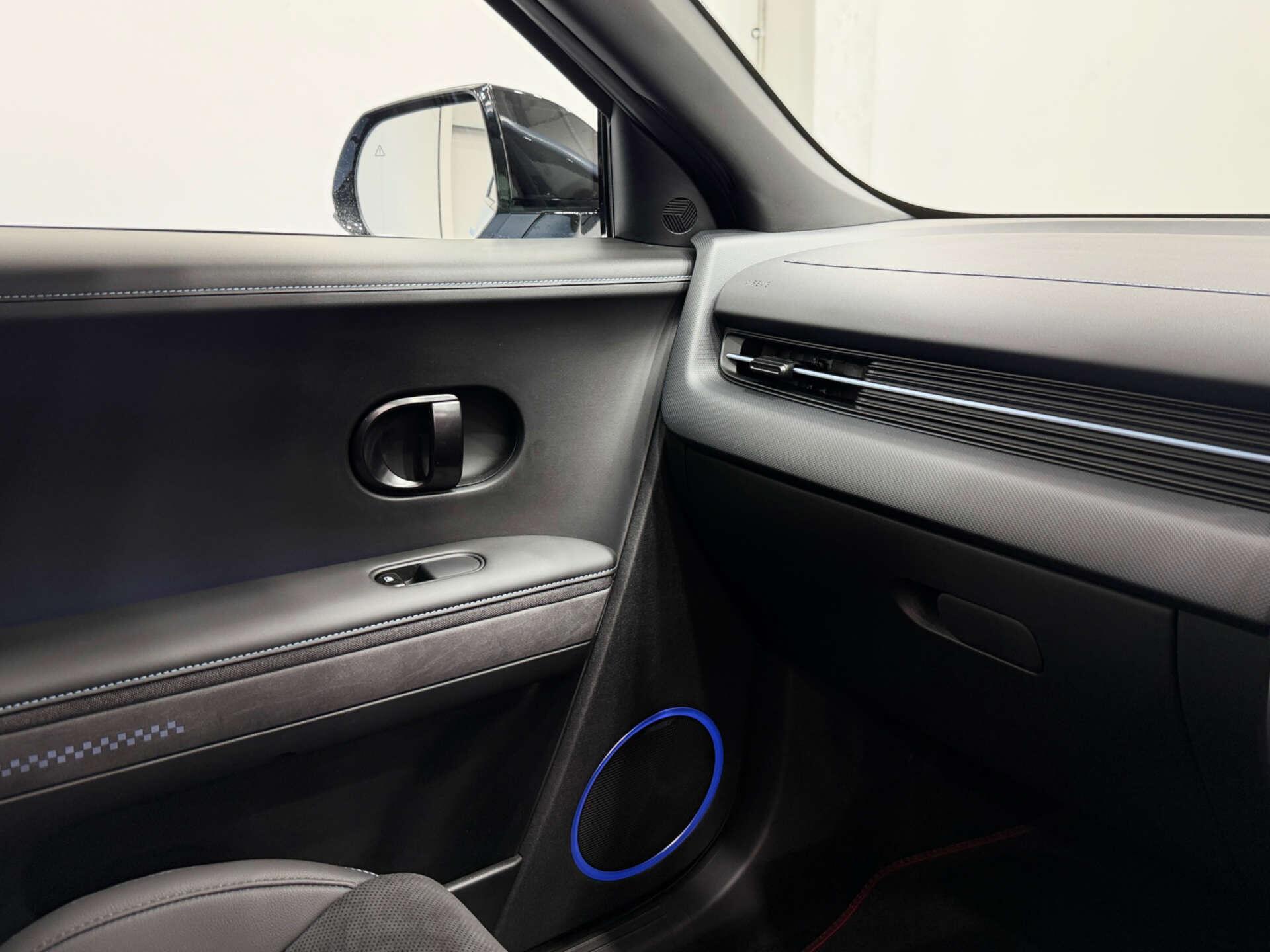 Hyundai IONIQ 5 view 38