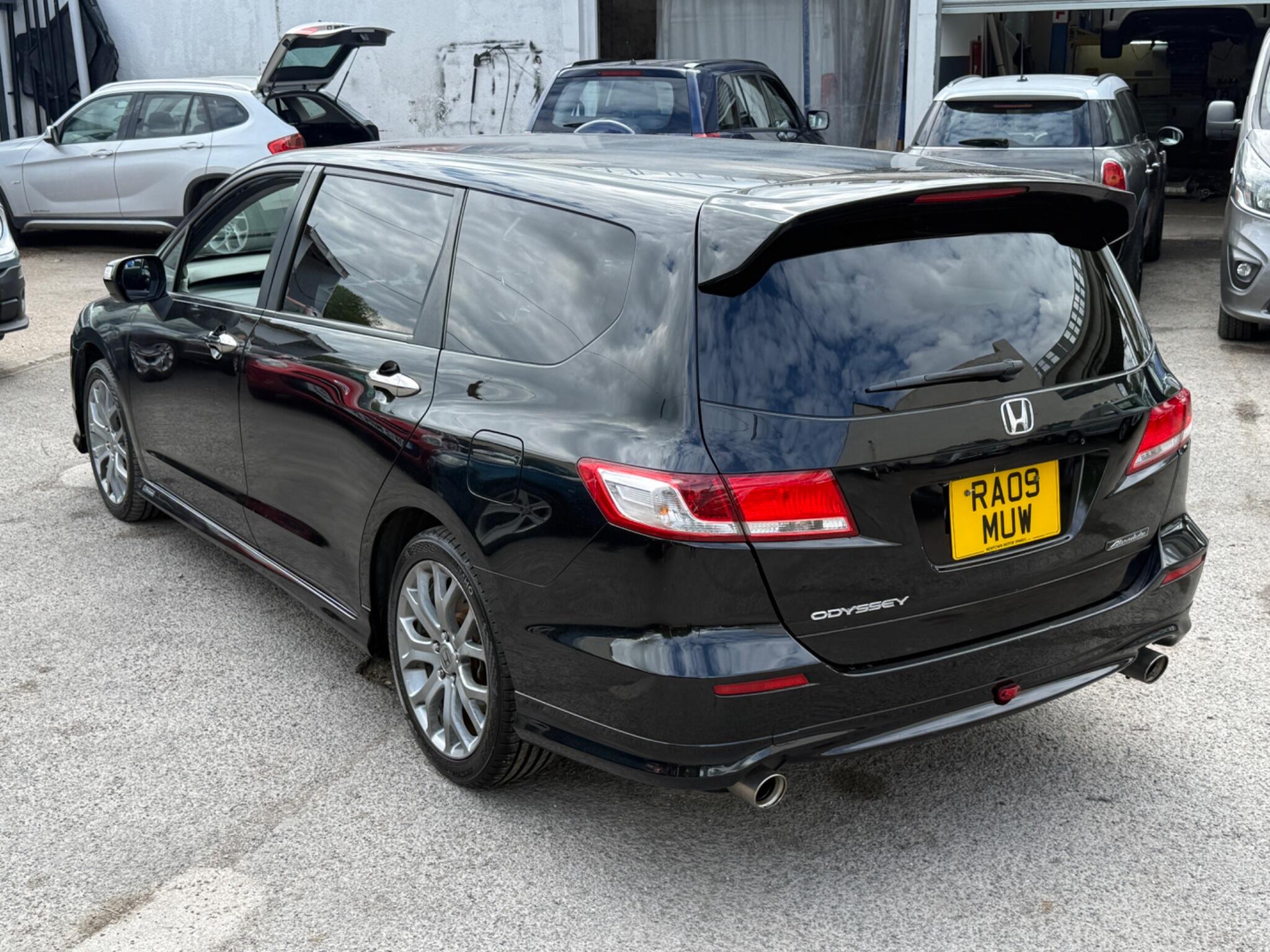 Honda Odyssey - Image 15