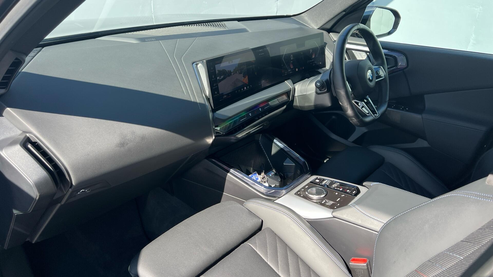 BMW X3 view 7