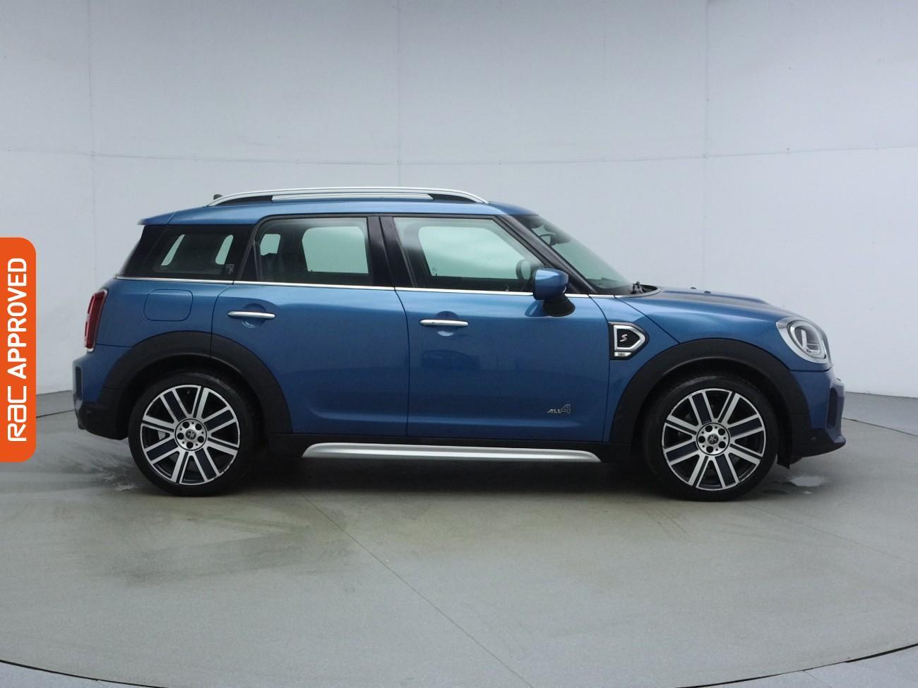 MINI Countryman view 6