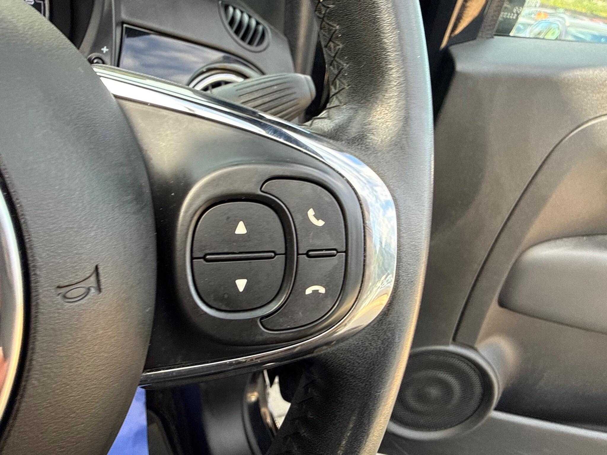 Fiat 500C view 28