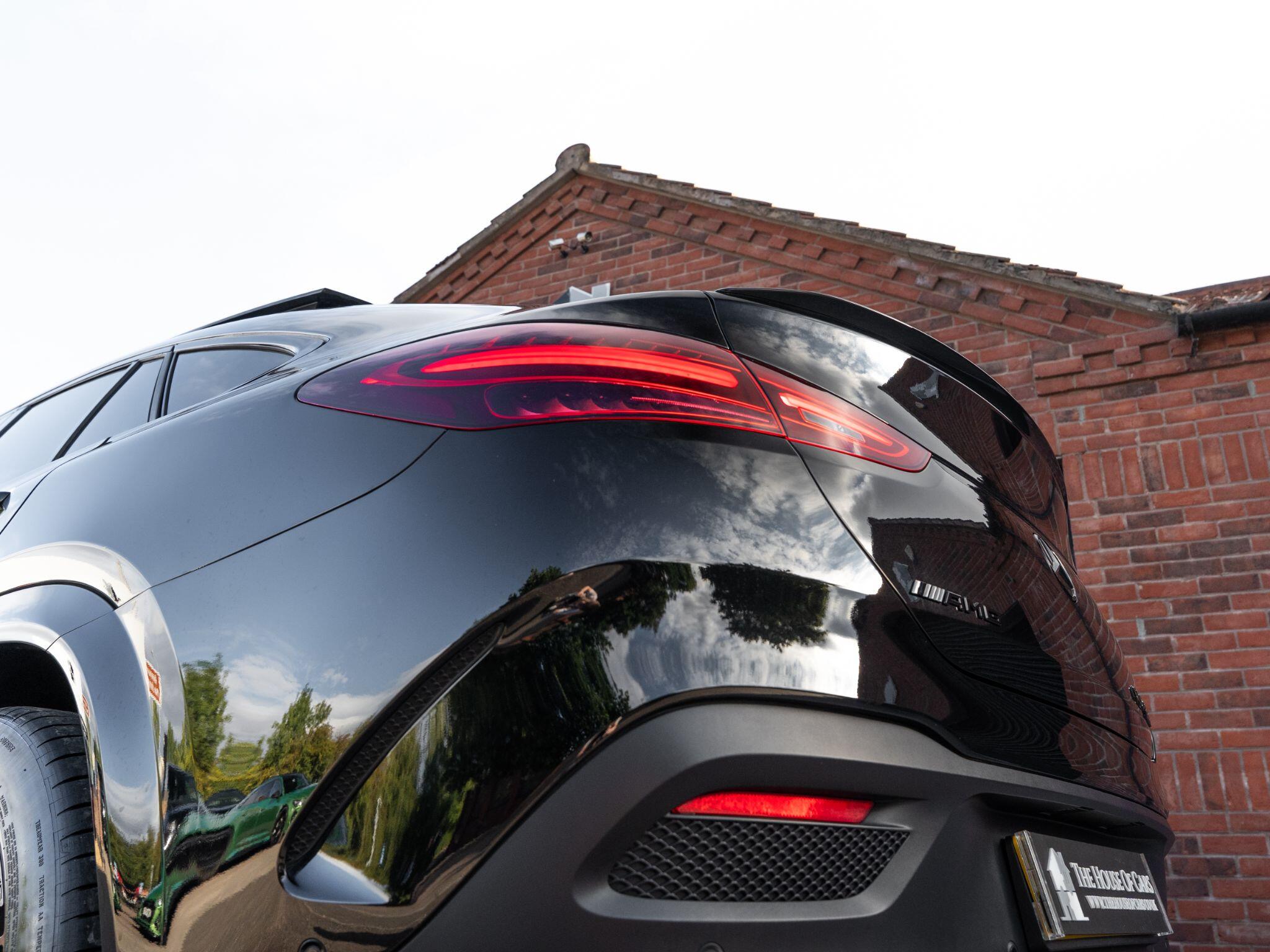 Mercedes-Benz Gle view 23