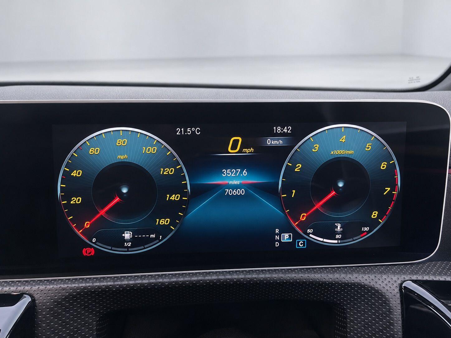 Mercedes-Benz A-Class view 25