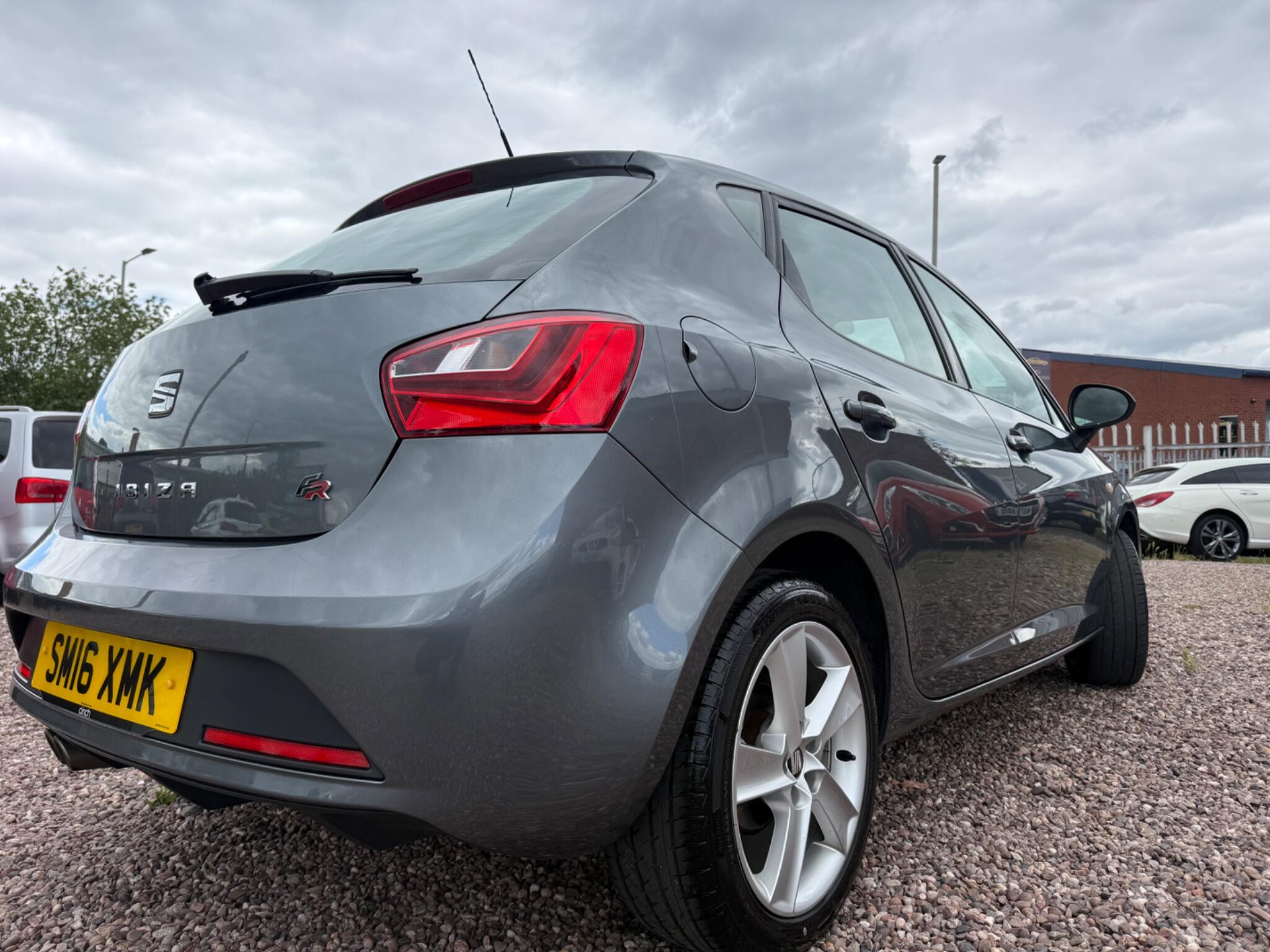 Seat Ibiza view 13
