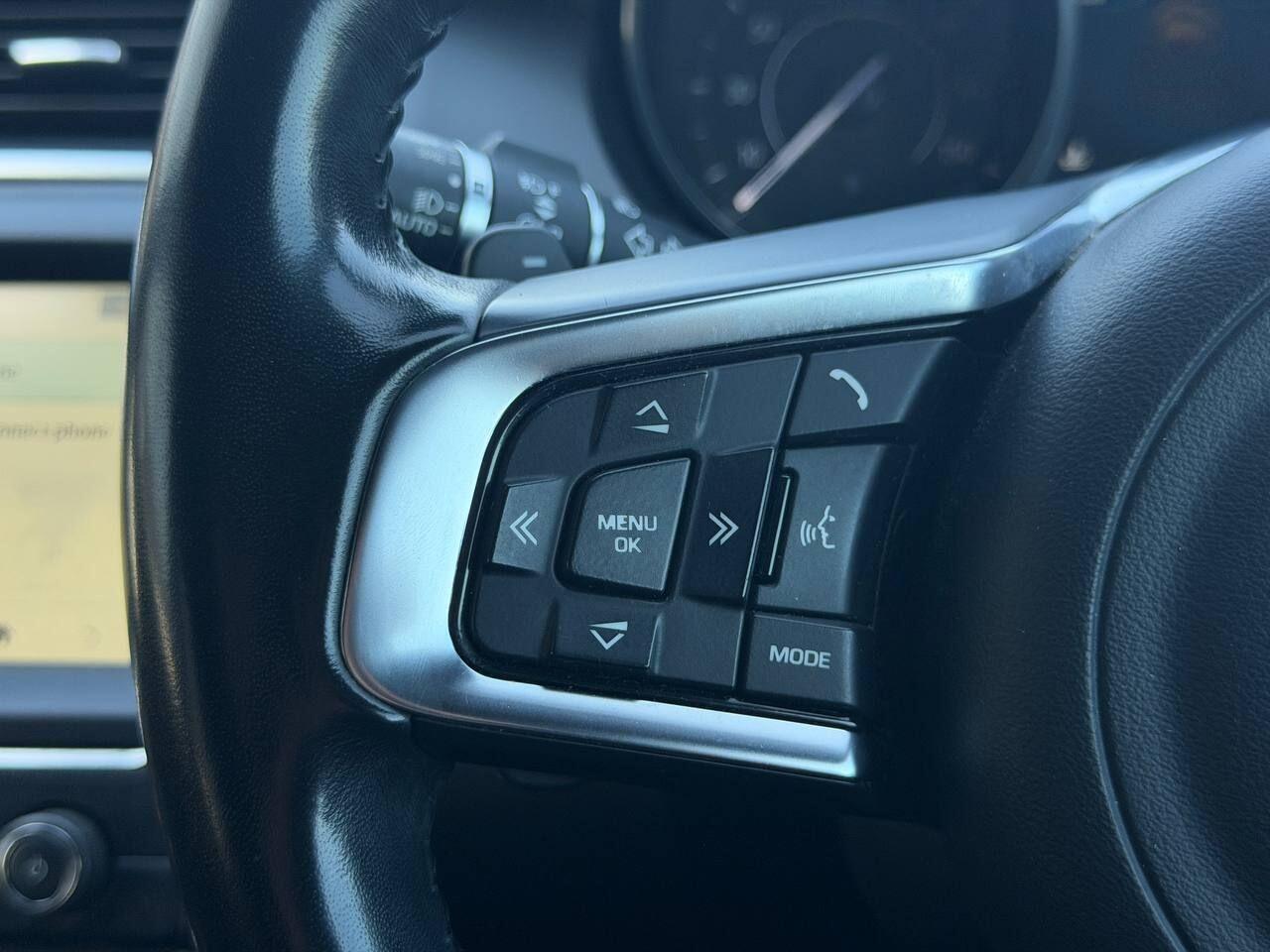 Jaguar E-Pace view 29