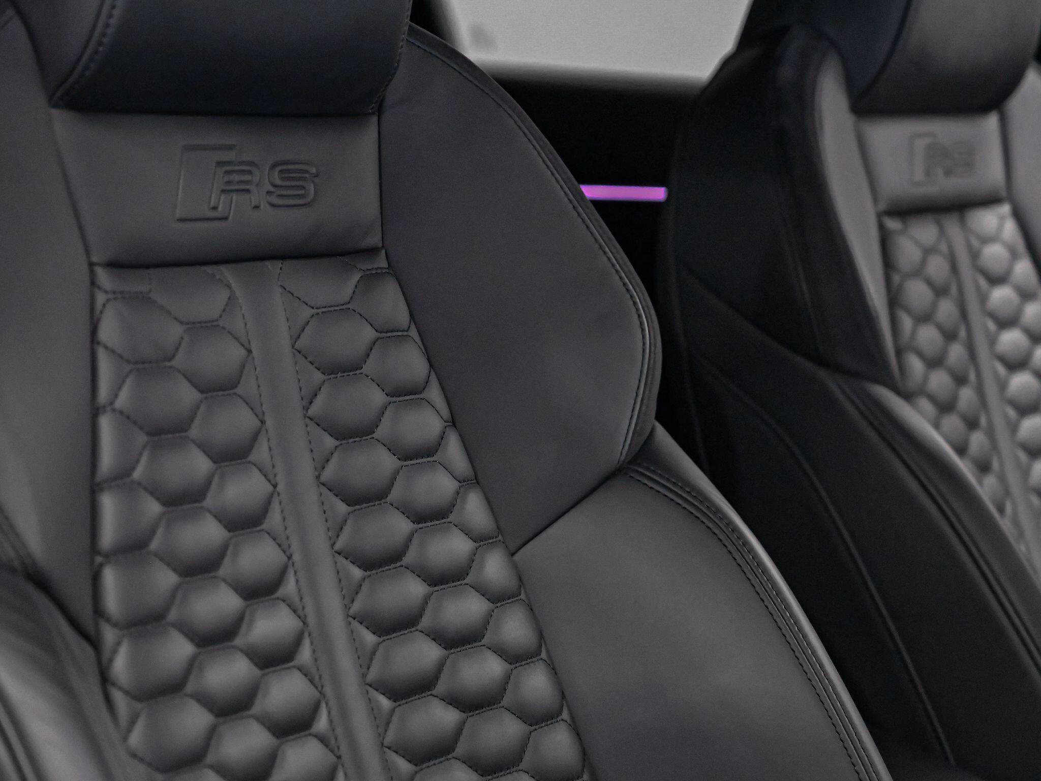 Audi RS3 view 8