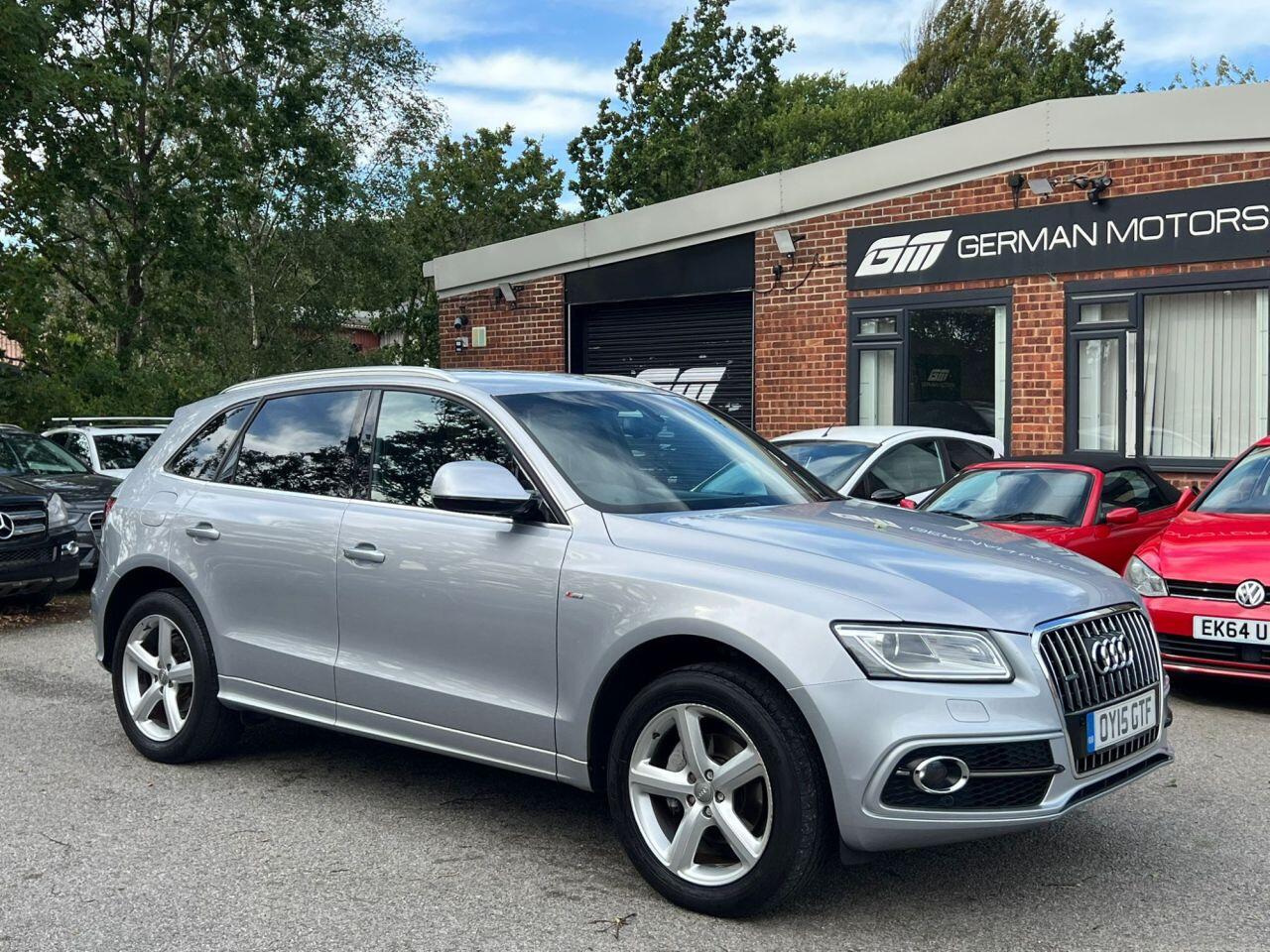 Audi Q5 view 6