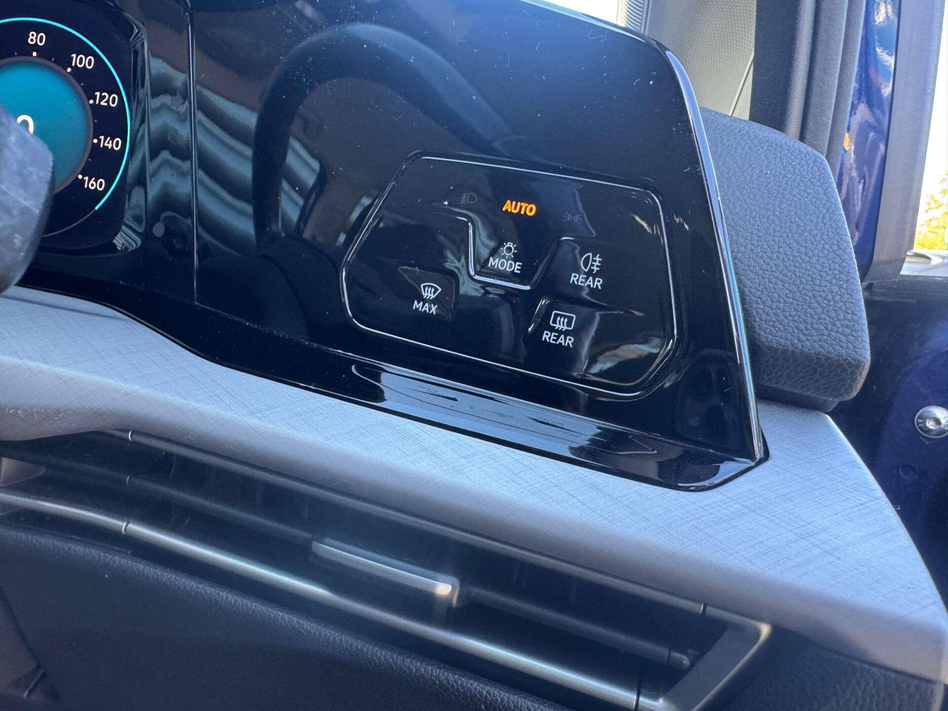 Volkswagen Golf view 37