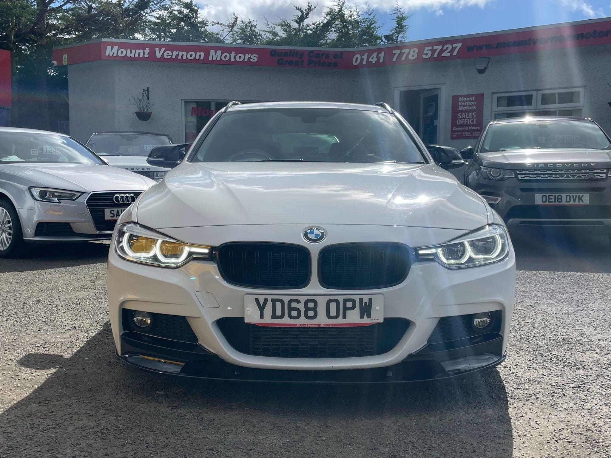 BMW 3 Series view 18