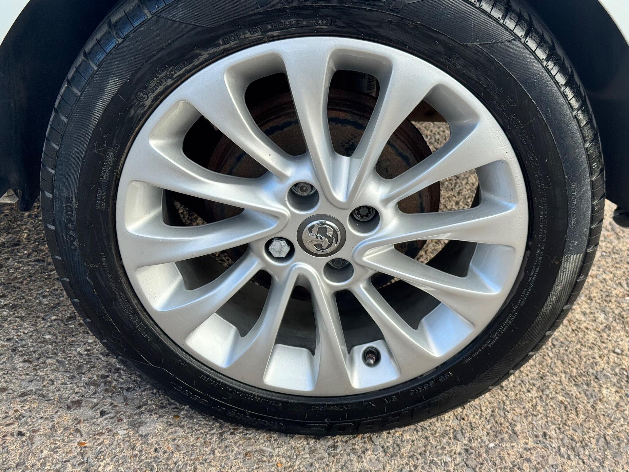 Vauxhall Corsa view 36