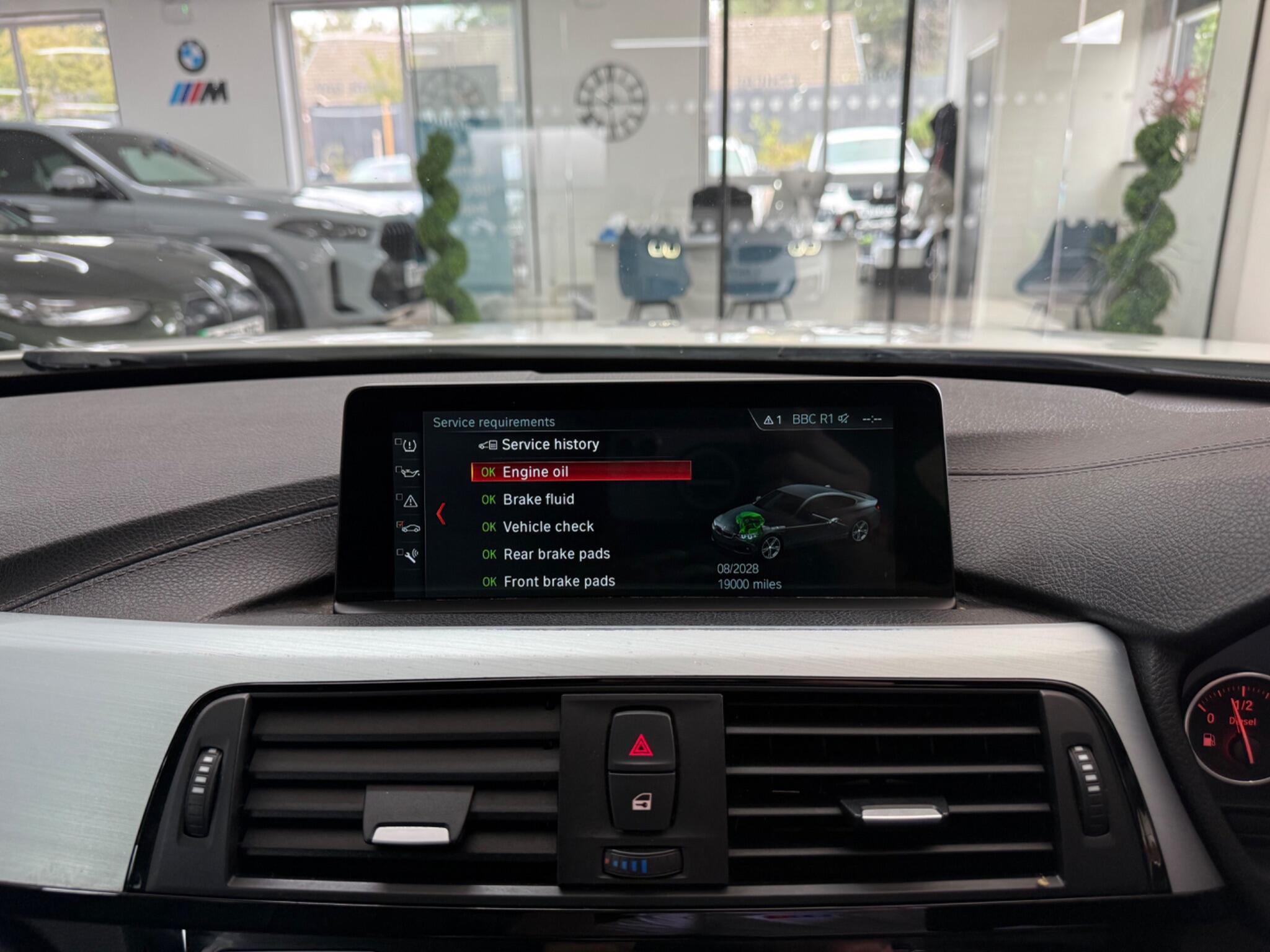 BMW 4 Series view 16